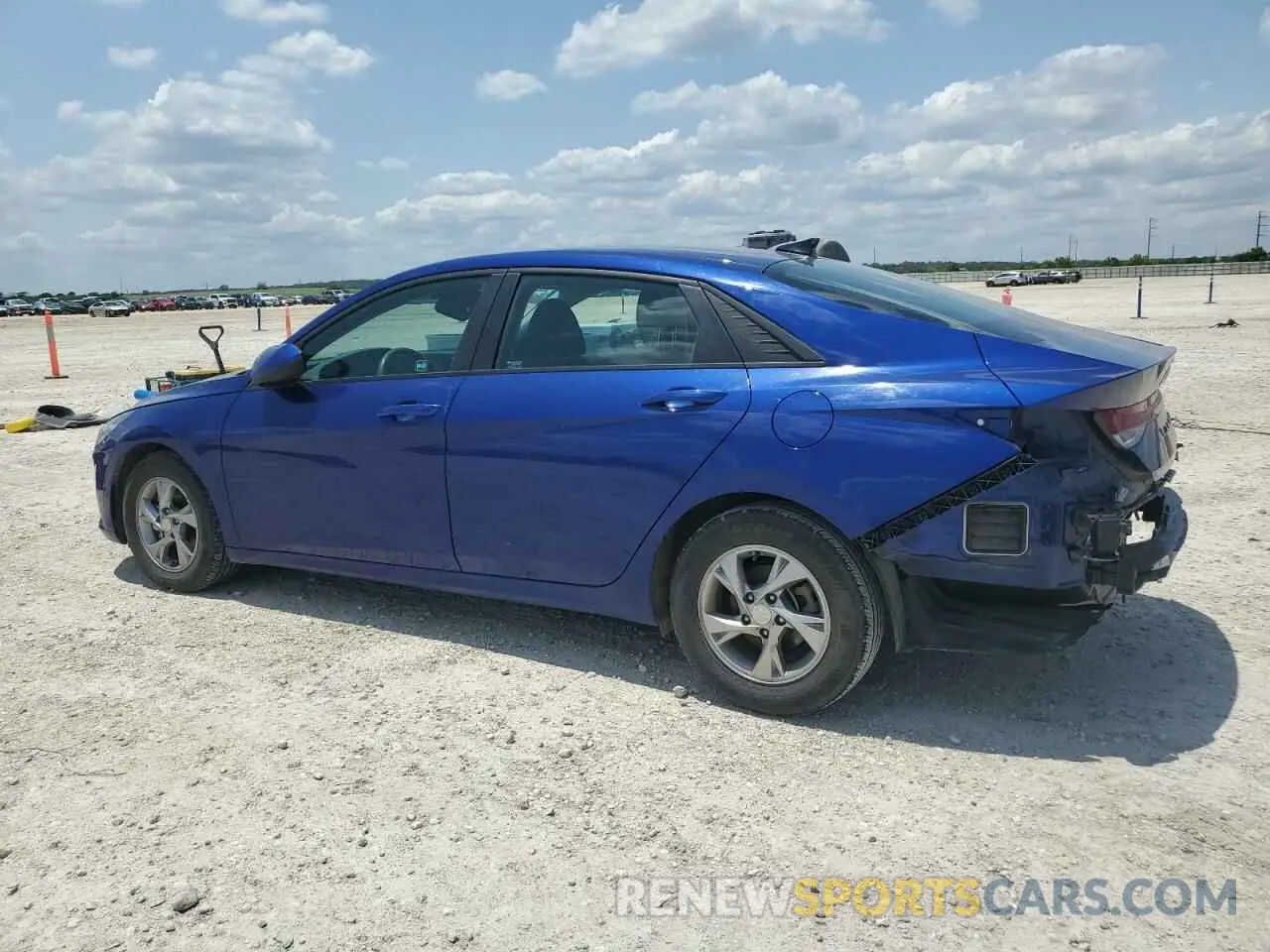 2 fotografías del automóvil dañado 5NPLL4AG1MH015509 HYUNDAI ELANTRA 2021