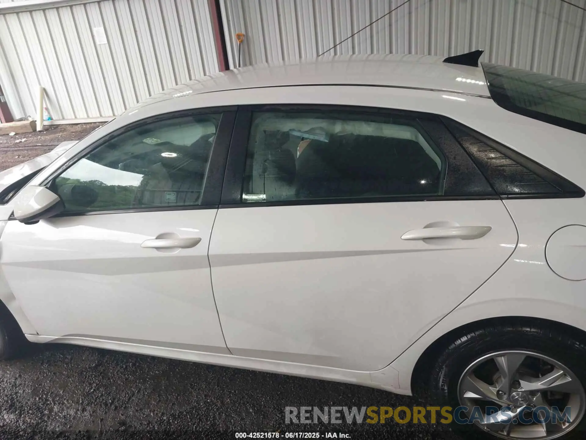 13 fotografías del automóvil dañado 5NPLL4AG1MH015865 HYUNDAI ELANTRA 2021