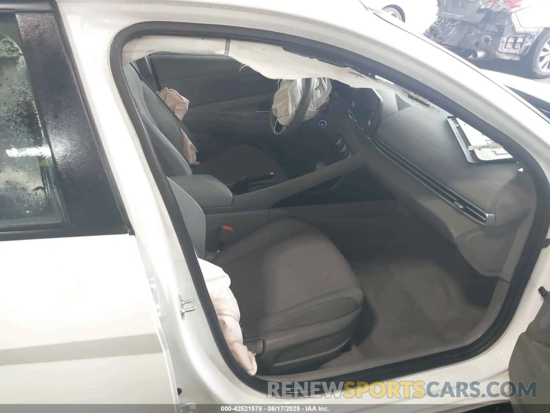 5 fotografías del automóvil dañado 5NPLL4AG1MH015865 HYUNDAI ELANTRA 2021
