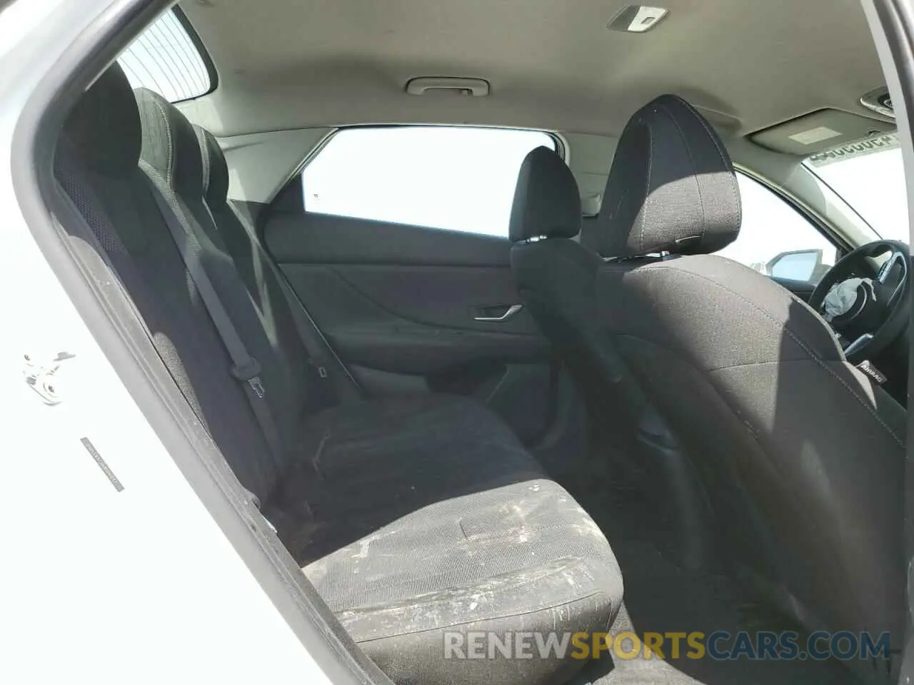 11 fotografías del automóvil dañado 5NPLL4AG1MH041642 HYUNDAI ELANTRA 2021