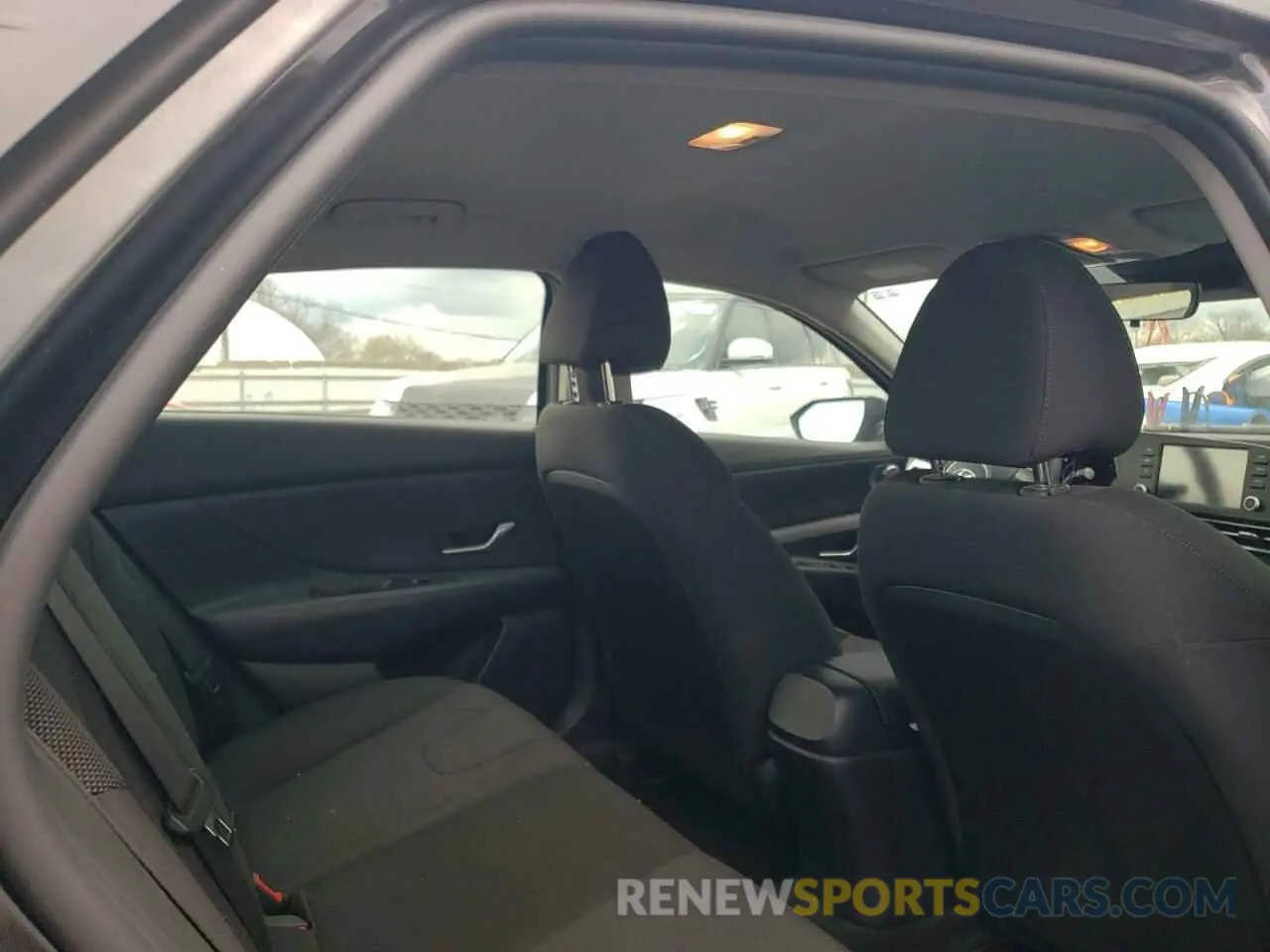 10 fotografías del automóvil dañado 5NPLL4AG3MH011039 HYUNDAI ELANTRA 2021