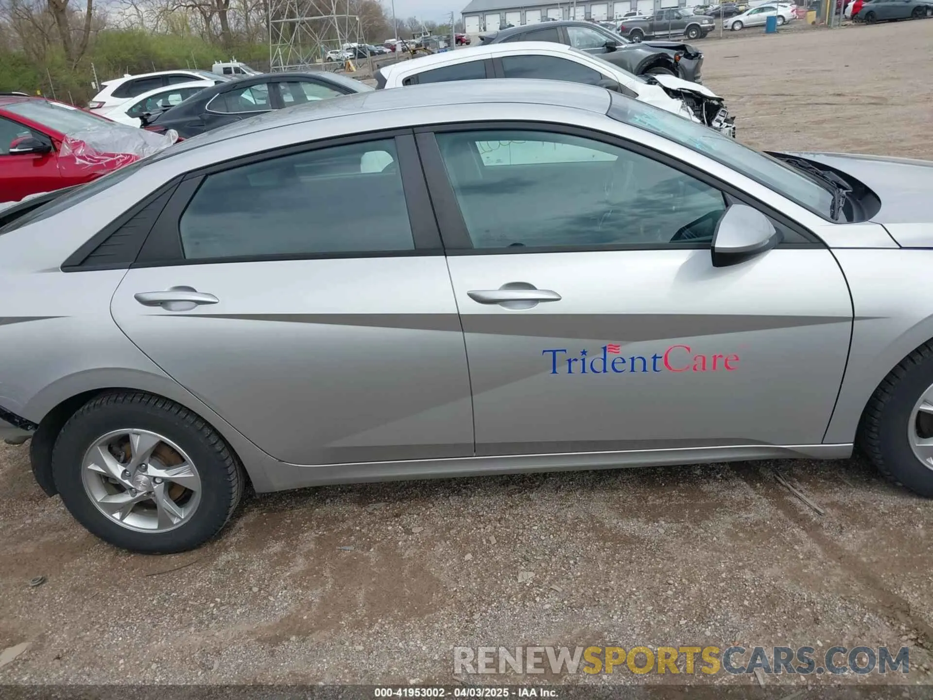 13 fotografías del automóvil dañado 5NPLL4AG3MH015933 HYUNDAI ELANTRA 2021
