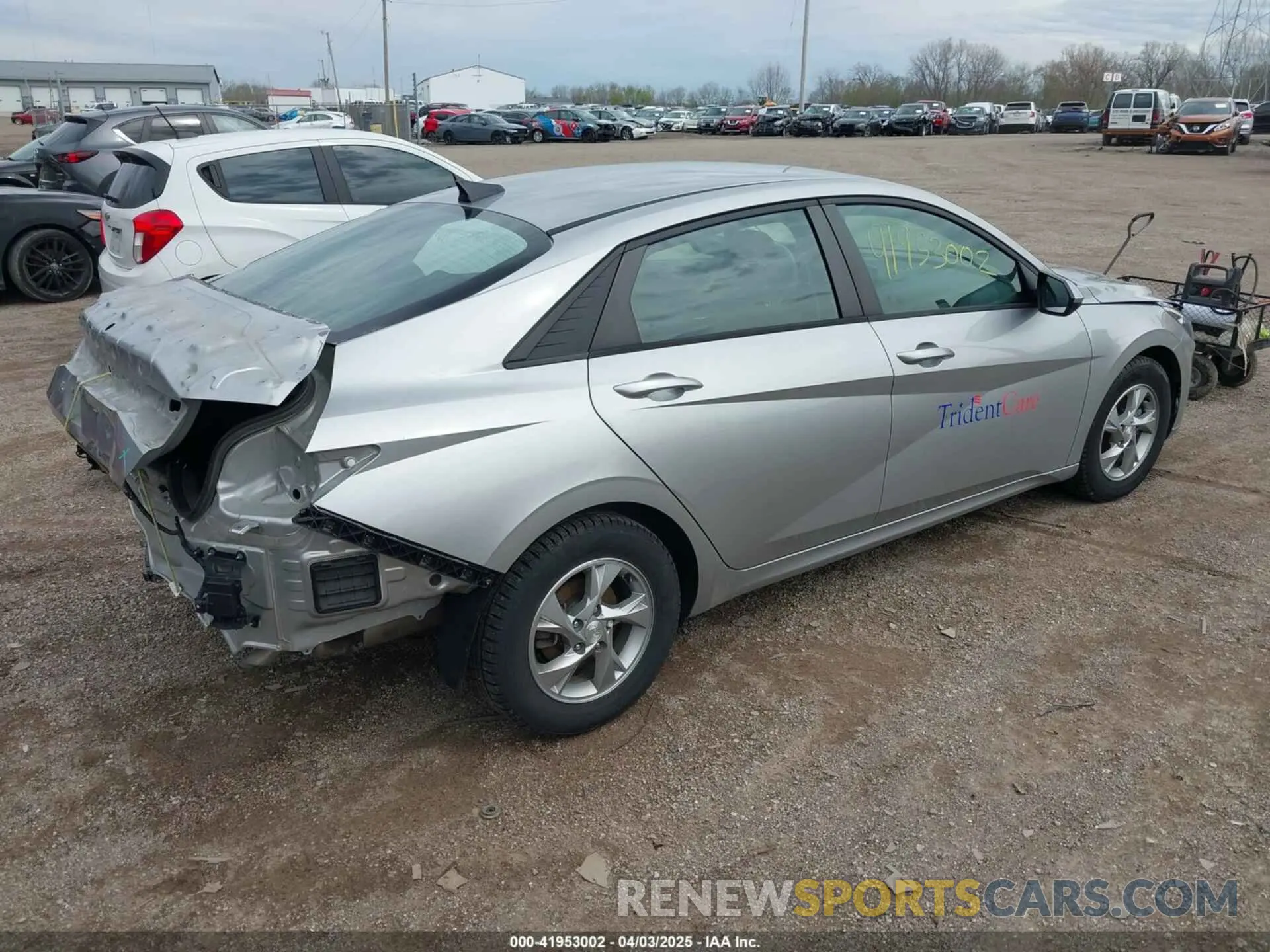 4 fotografías del automóvil dañado 5NPLL4AG3MH015933 HYUNDAI ELANTRA 2021