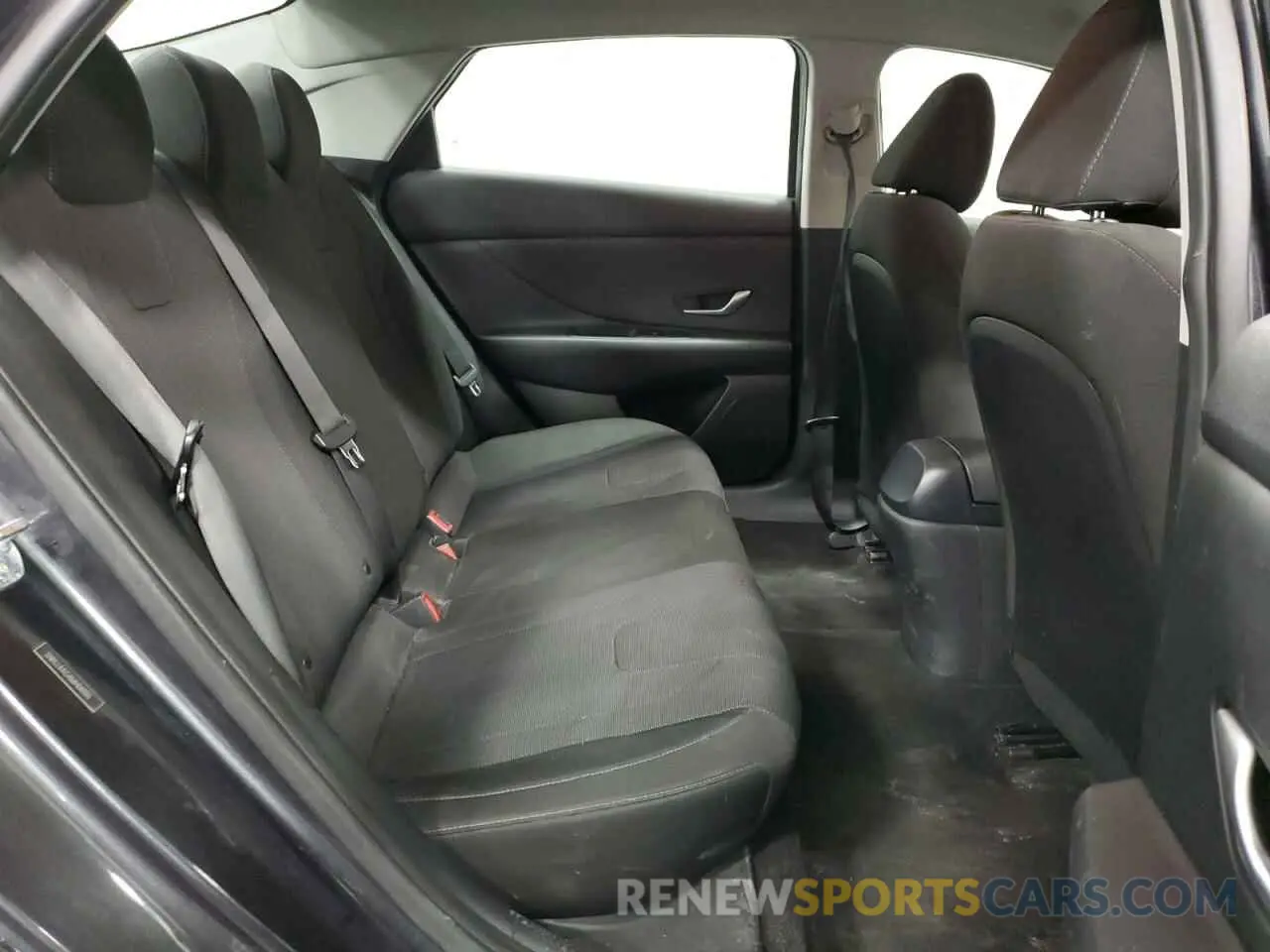 10 fotografías del automóvil dañado 5NPLL4AG4MH041196 HYUNDAI ELANTRA 2021