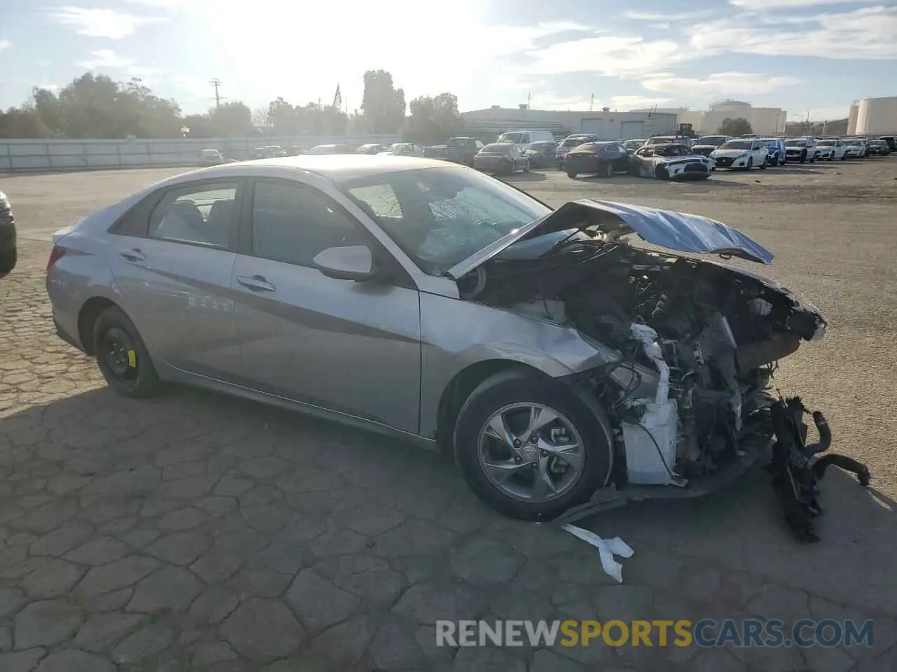 4 fotografías del automóvil dañado 5NPLL4AG6MH032032 HYUNDAI ELANTRA 2021