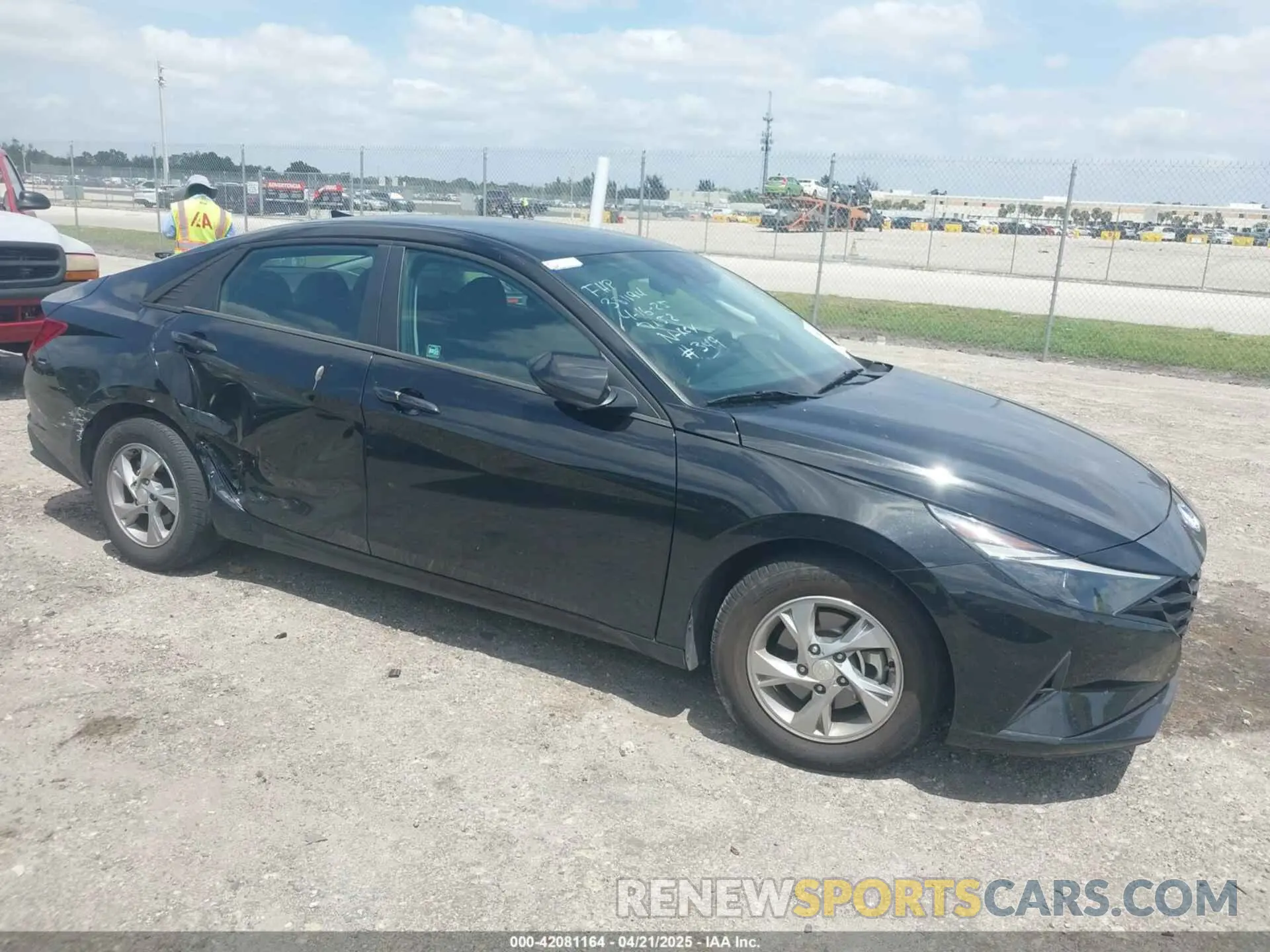 1 fotografías del automóvil dañado 5NPLL4AG8MH037152 HYUNDAI ELANTRA 2021