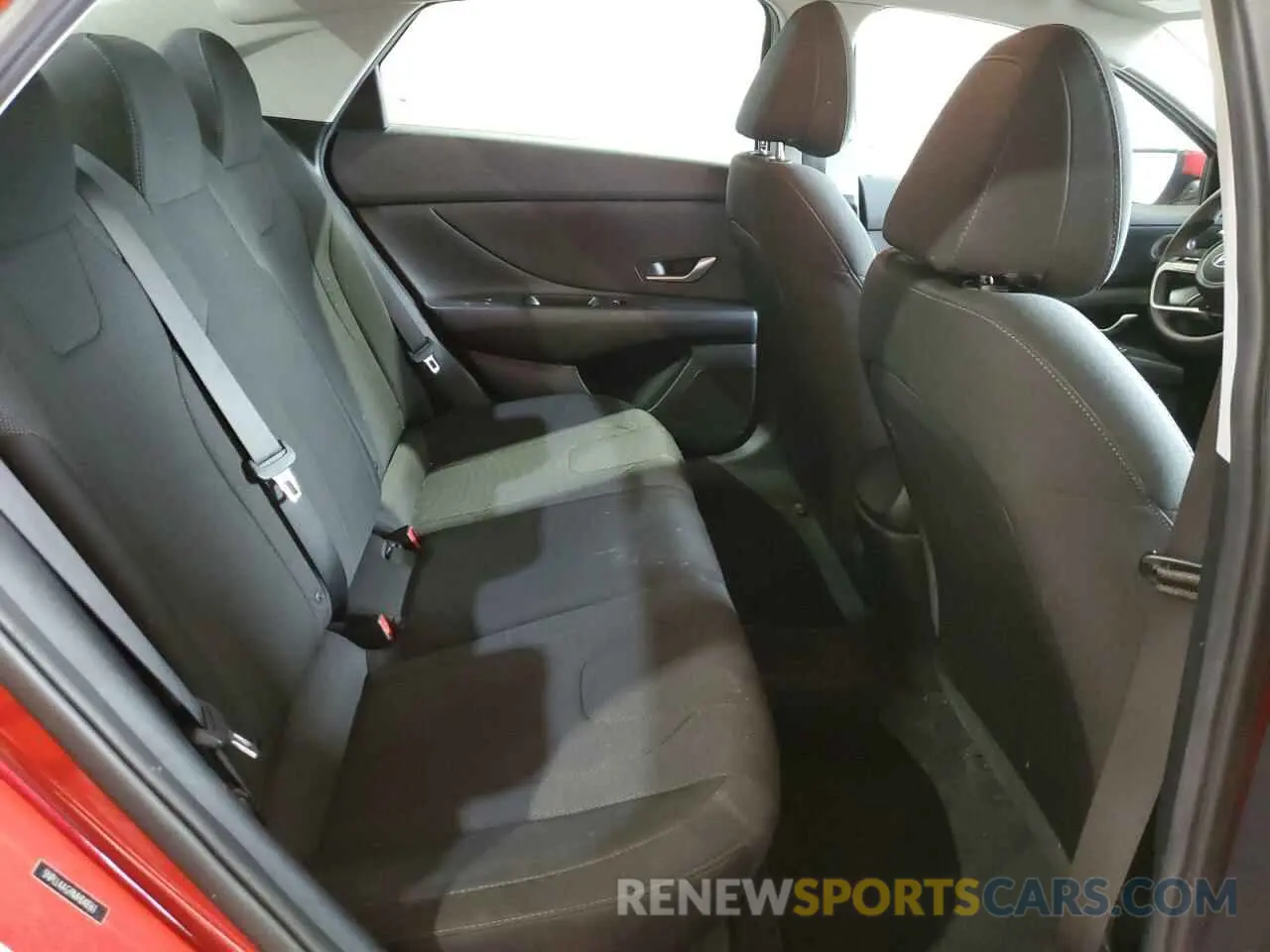 10 fotografías del automóvil dañado 5NPLL4AG9MH048161 HYUNDAI ELANTRA 2021