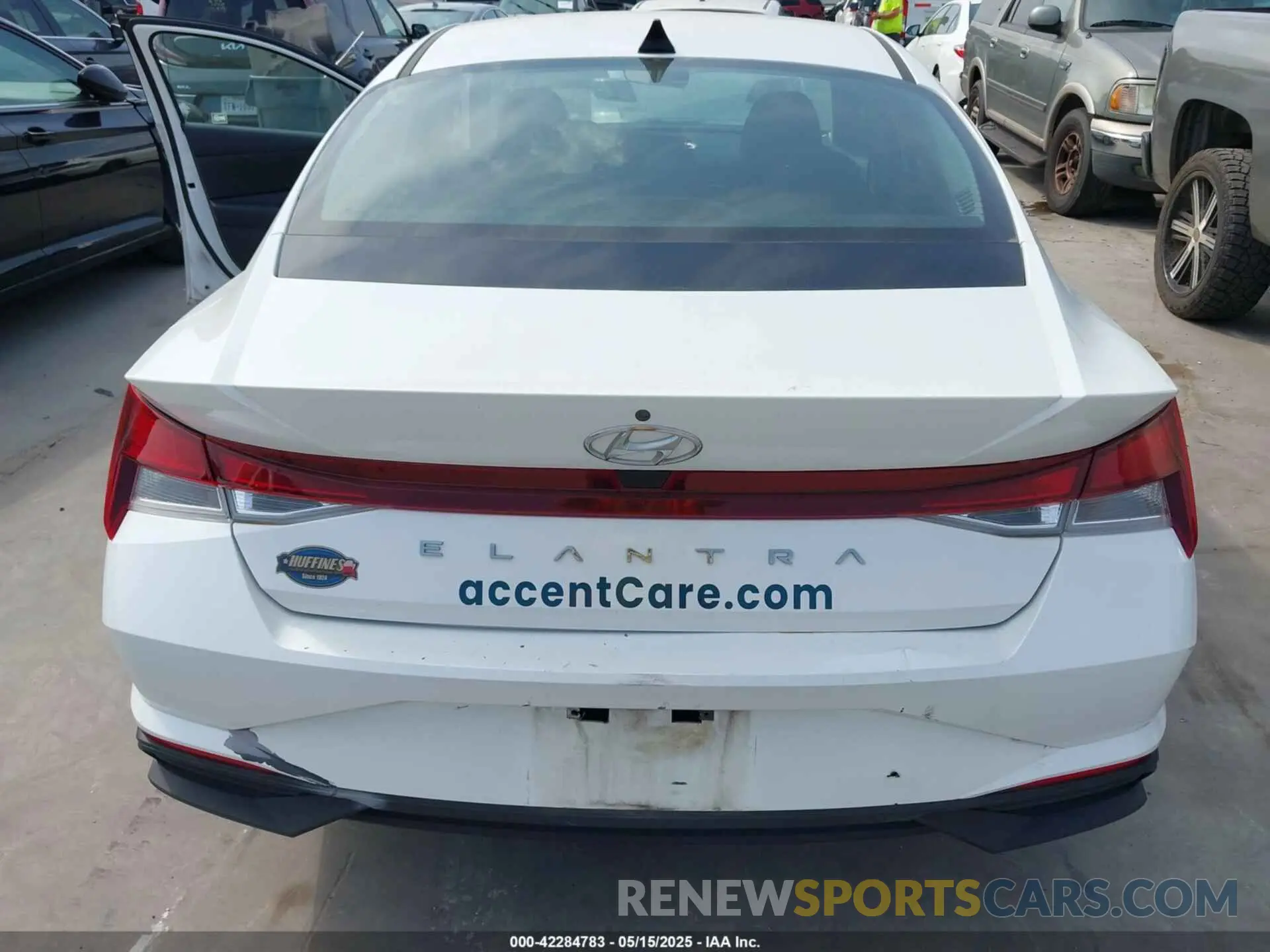 15 fotografías del automóvil dañado 5NPLL4AGXMH049299 HYUNDAI ELANTRA 2021