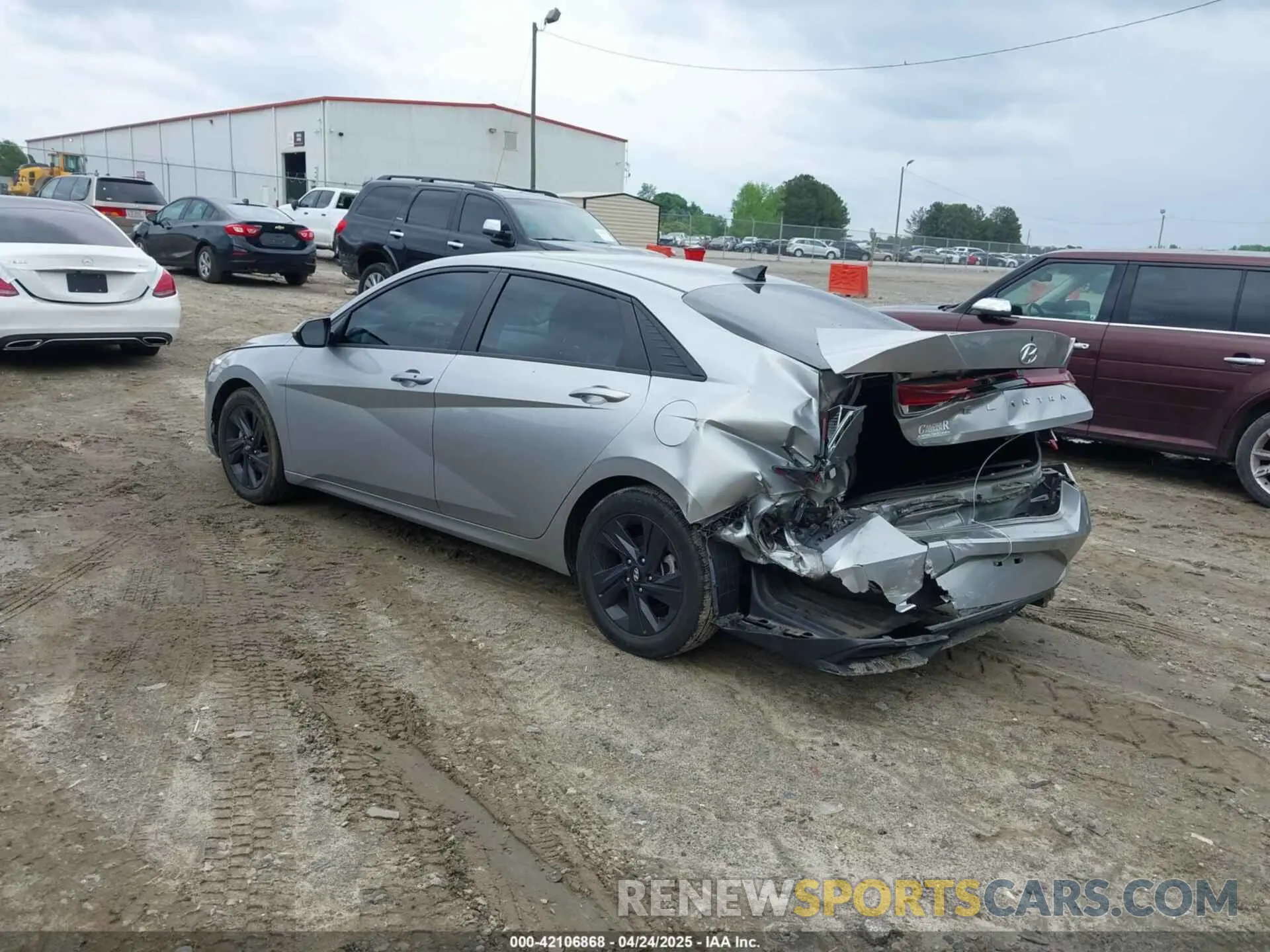 3 fotografías del automóvil dañado 5NPLM4AG1MH008475 HYUNDAI ELANTRA 2021