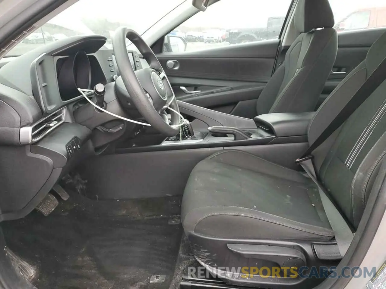 7 fotografías del automóvil dañado 5NPLM4AG1MH021324 HYUNDAI ELANTRA 2021