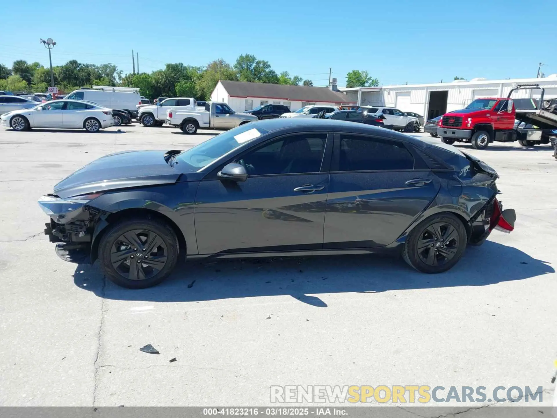 14 fotografías del automóvil dañado 5NPLM4AG1MH022084 HYUNDAI ELANTRA 2021