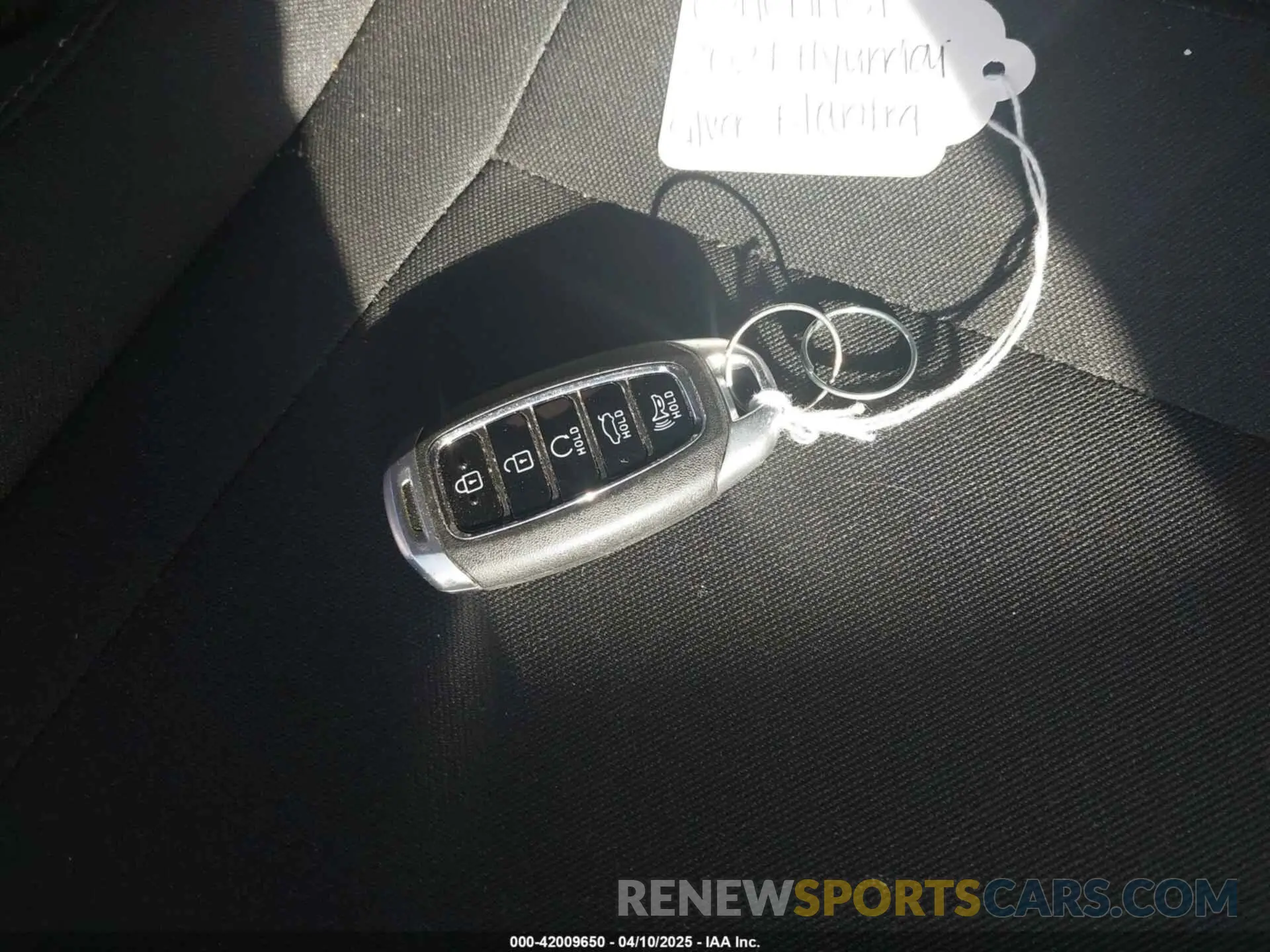 11 fotografías del automóvil dañado 5NPLM4AG2MH021557 HYUNDAI ELANTRA 2021
