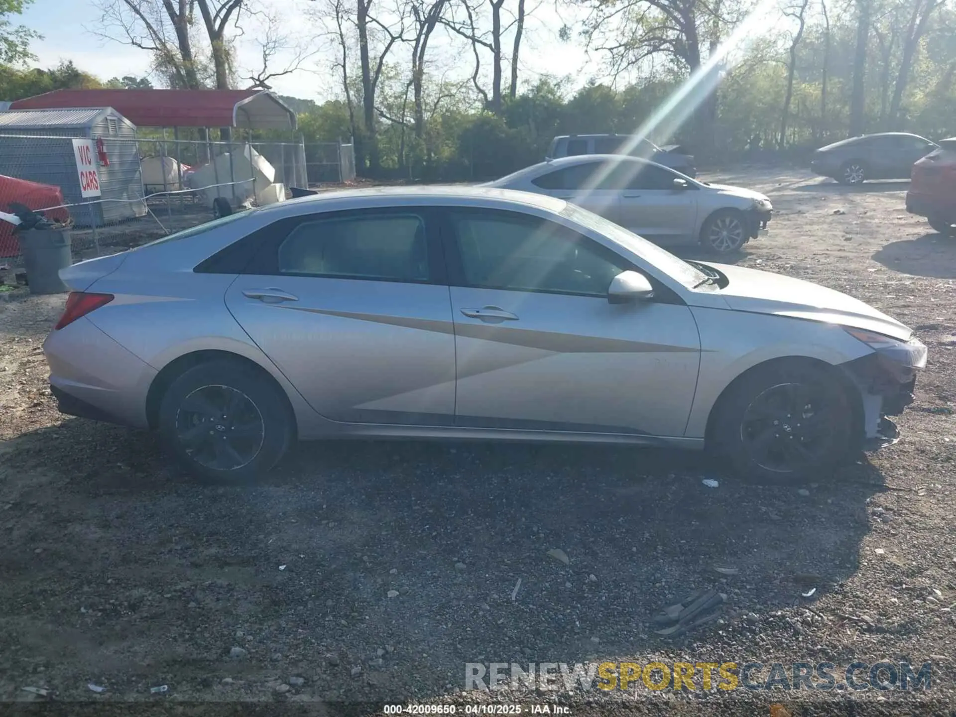 14 fotografías del automóvil dañado 5NPLM4AG2MH021557 HYUNDAI ELANTRA 2021