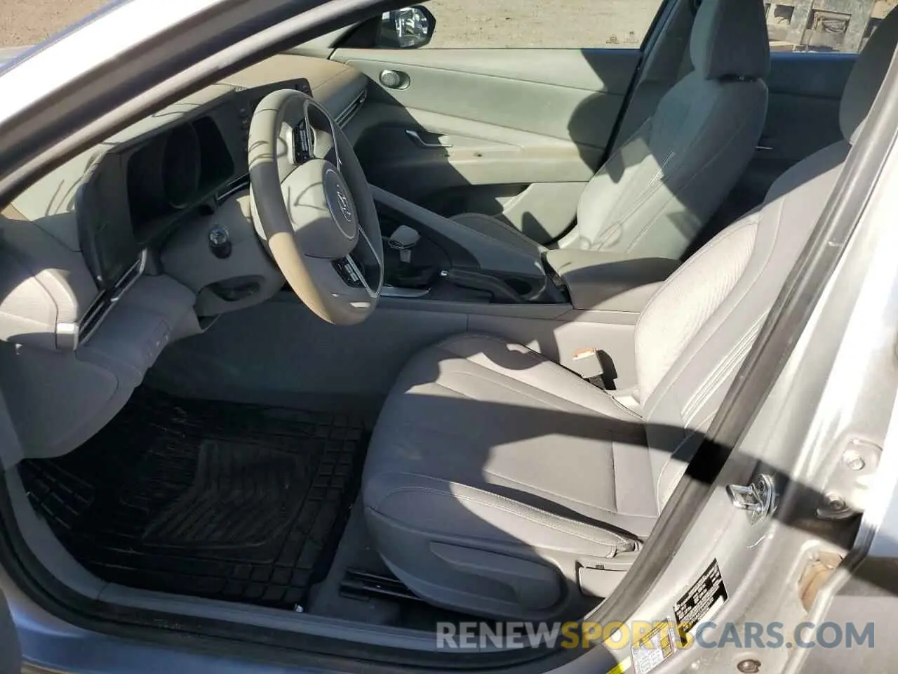 7 fotografías del automóvil dañado 5NPLM4AG3MH036200 HYUNDAI ELANTRA 2021
