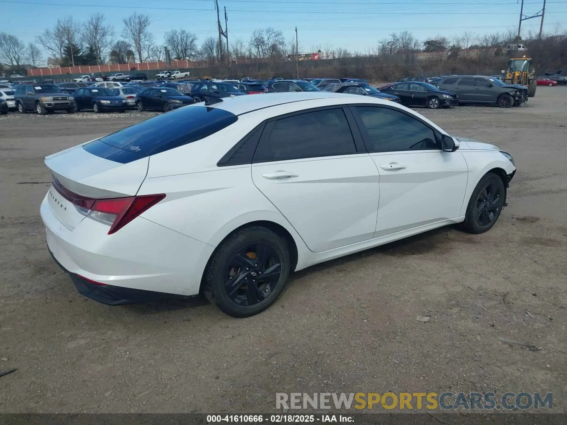 4 fotografías del automóvil dañado 5NPLM4AG4MH004808 HYUNDAI ELANTRA 2021