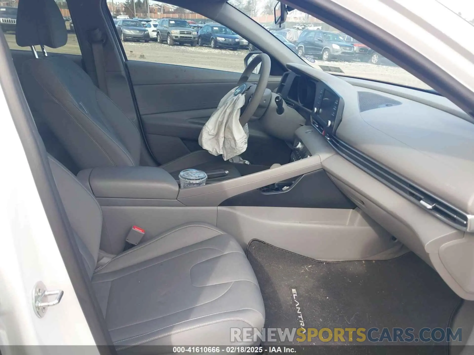 5 fotografías del automóvil dañado 5NPLM4AG4MH004808 HYUNDAI ELANTRA 2021