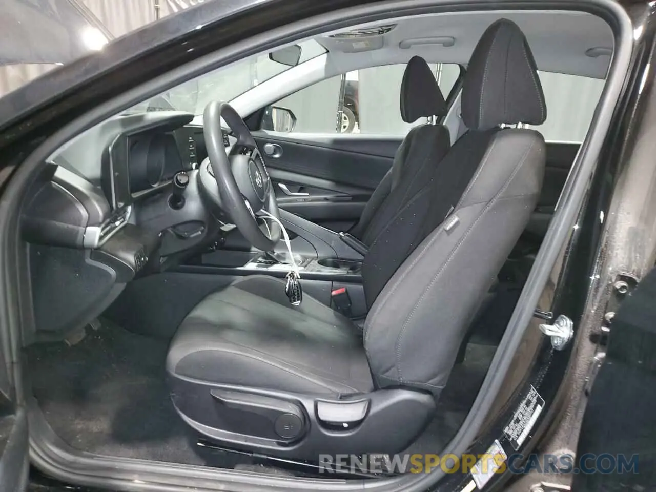 7 fotografías del automóvil dañado 5NPLM4AG4MH009961 HYUNDAI ELANTRA 2021