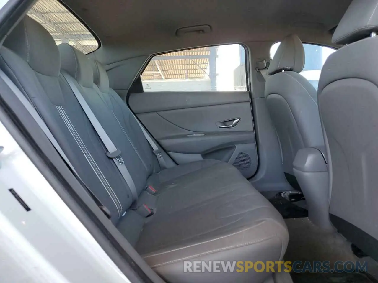 10 fotografías del automóvil dañado 5NPLM4AG4MH022595 HYUNDAI ELANTRA 2021