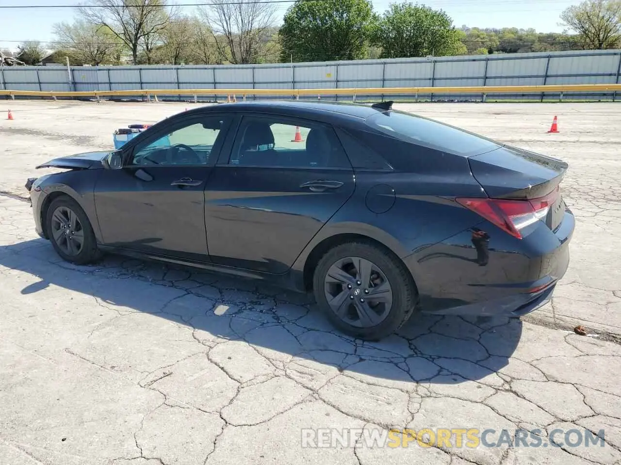 2 fotografías del automóvil dañado 5NPLM4AG4MH026162 HYUNDAI ELANTRA 2021