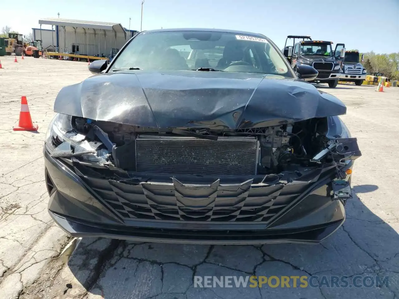 5 fotografías del automóvil dañado 5NPLM4AG4MH026162 HYUNDAI ELANTRA 2021