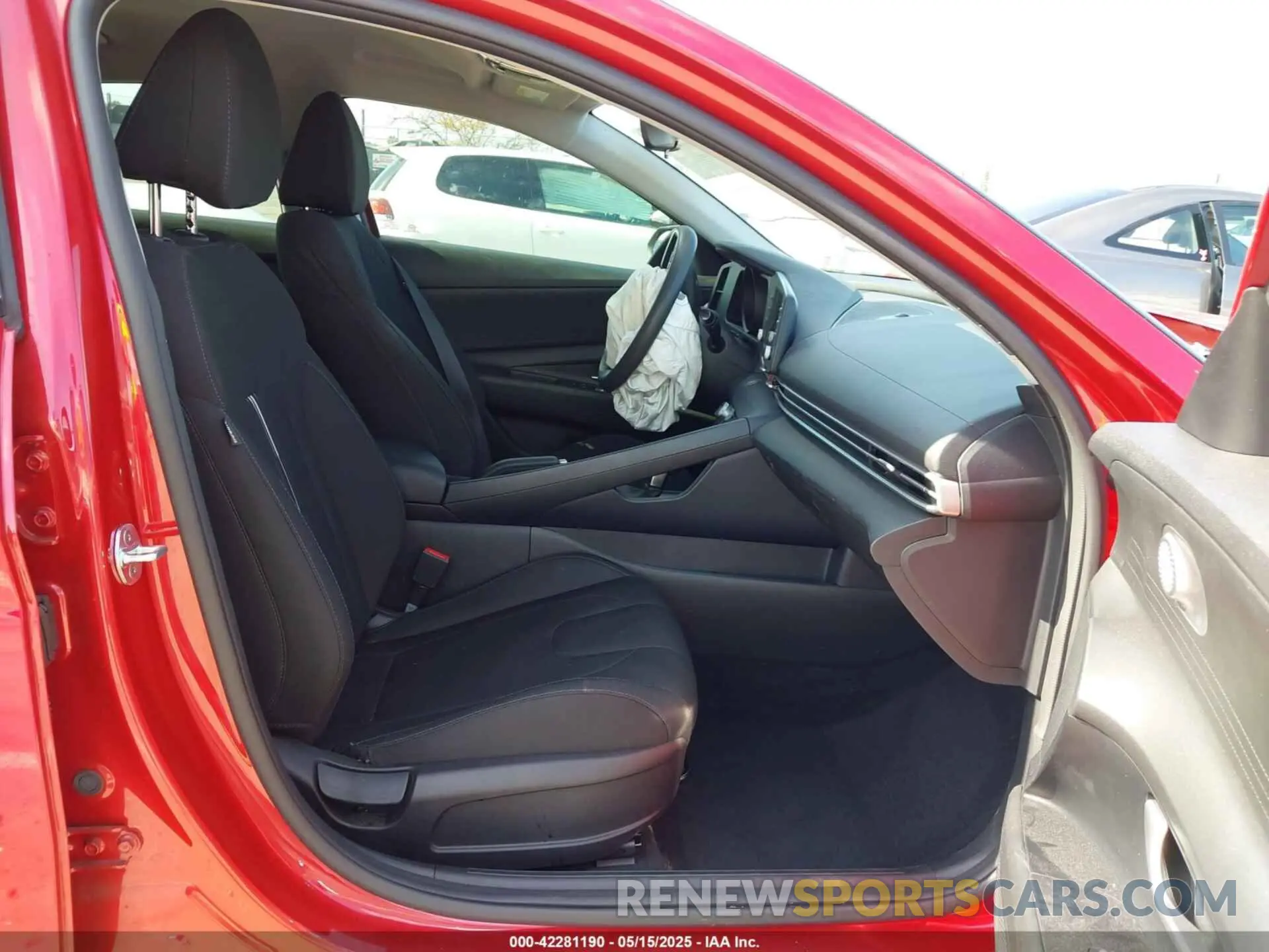 5 fotografías del automóvil dañado 5NPLM4AG4MH032849 HYUNDAI ELANTRA 2021