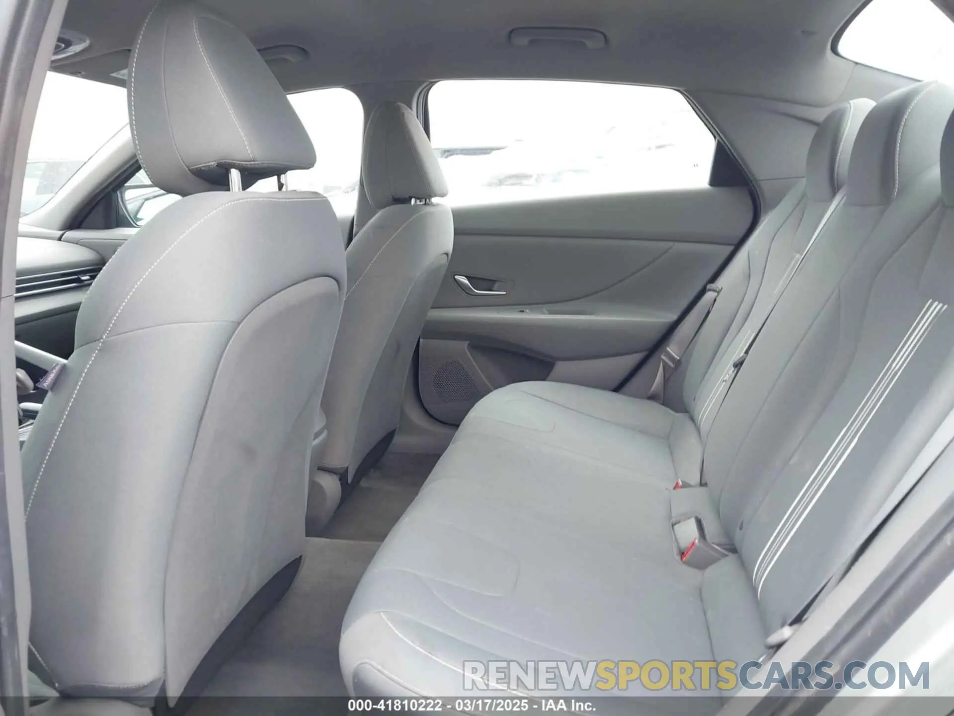 8 fotografías del automóvil dañado 5NPLM4AG4MH046086 HYUNDAI ELANTRA 2021