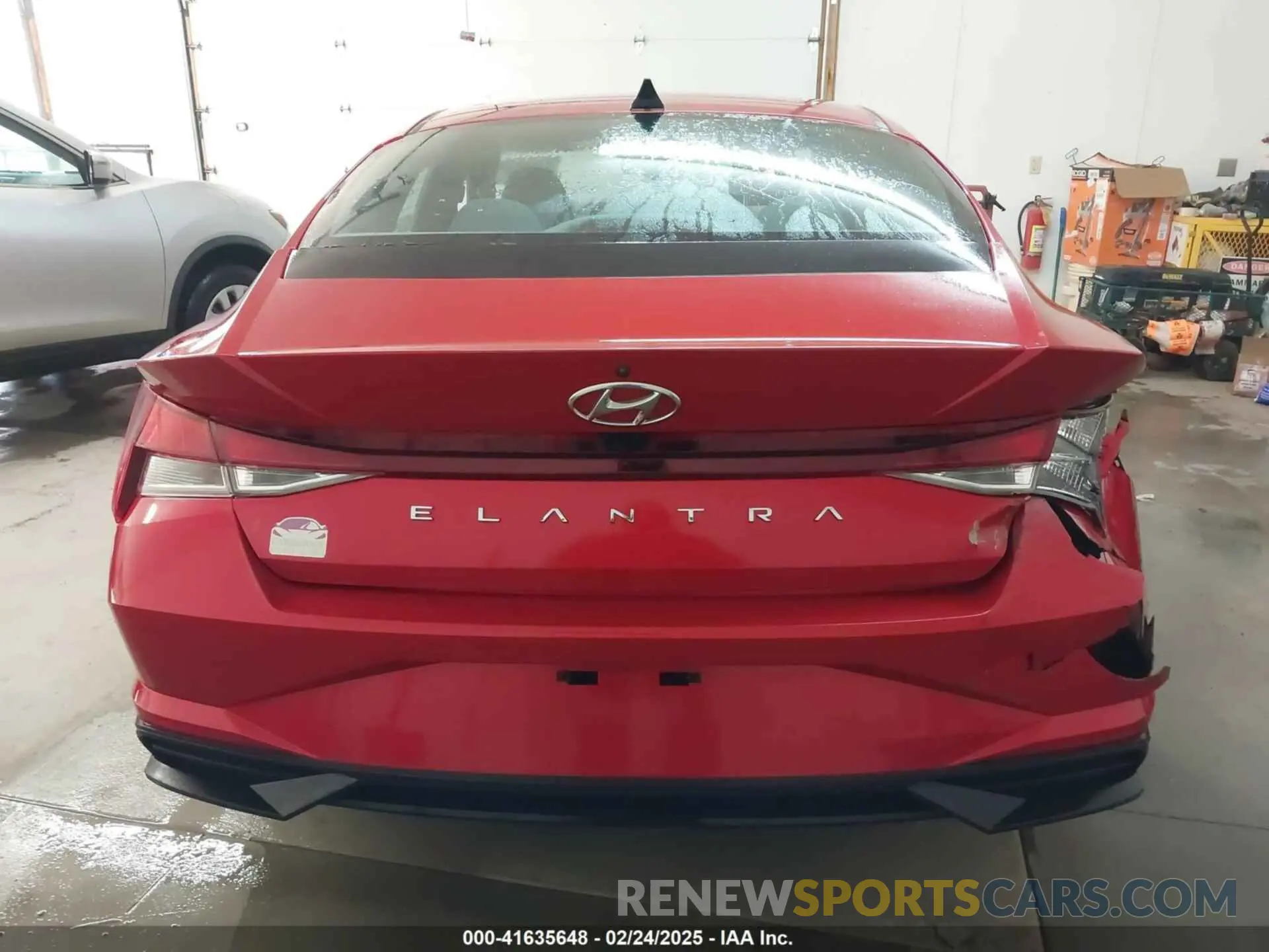 17 fotografías del automóvil dañado 5NPLM4AG5MH040992 HYUNDAI ELANTRA 2021