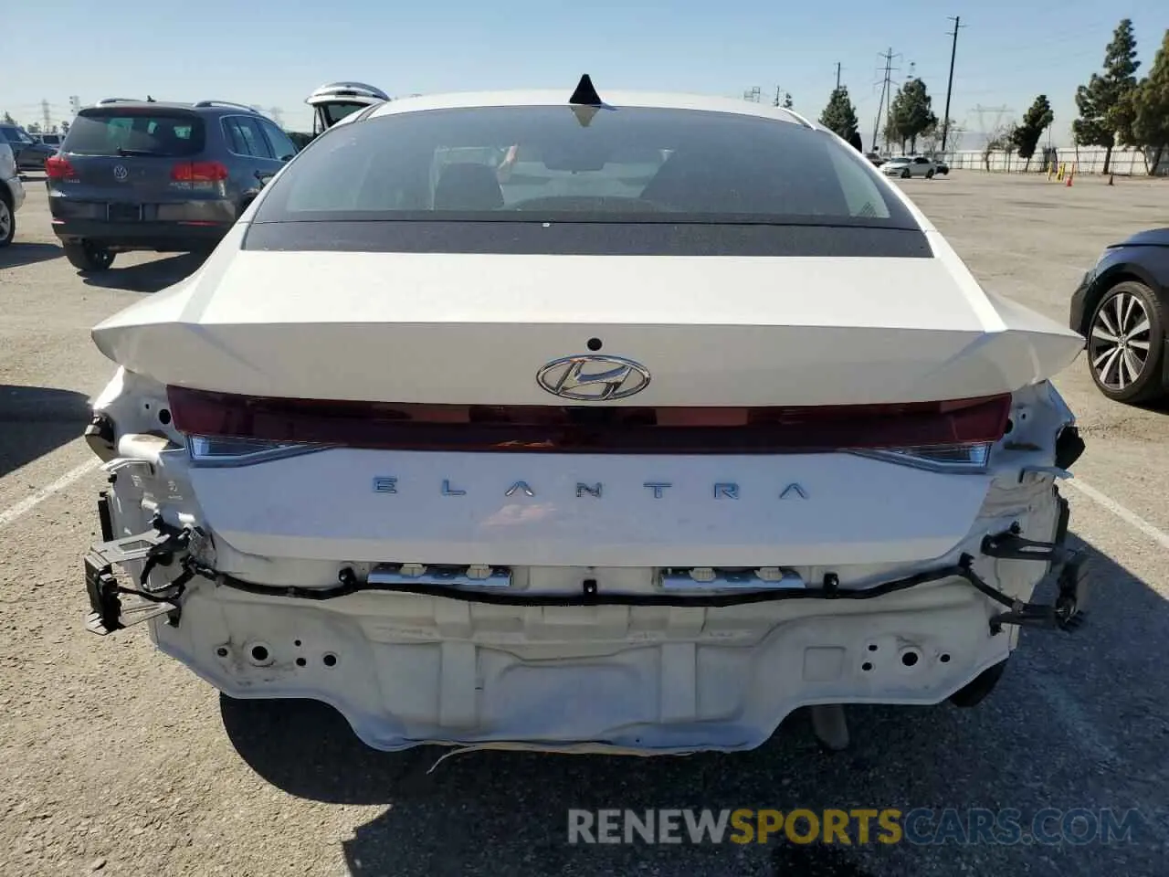 6 fotografías del automóvil dañado 5NPLM4AG6MH024705 HYUNDAI ELANTRA 2021