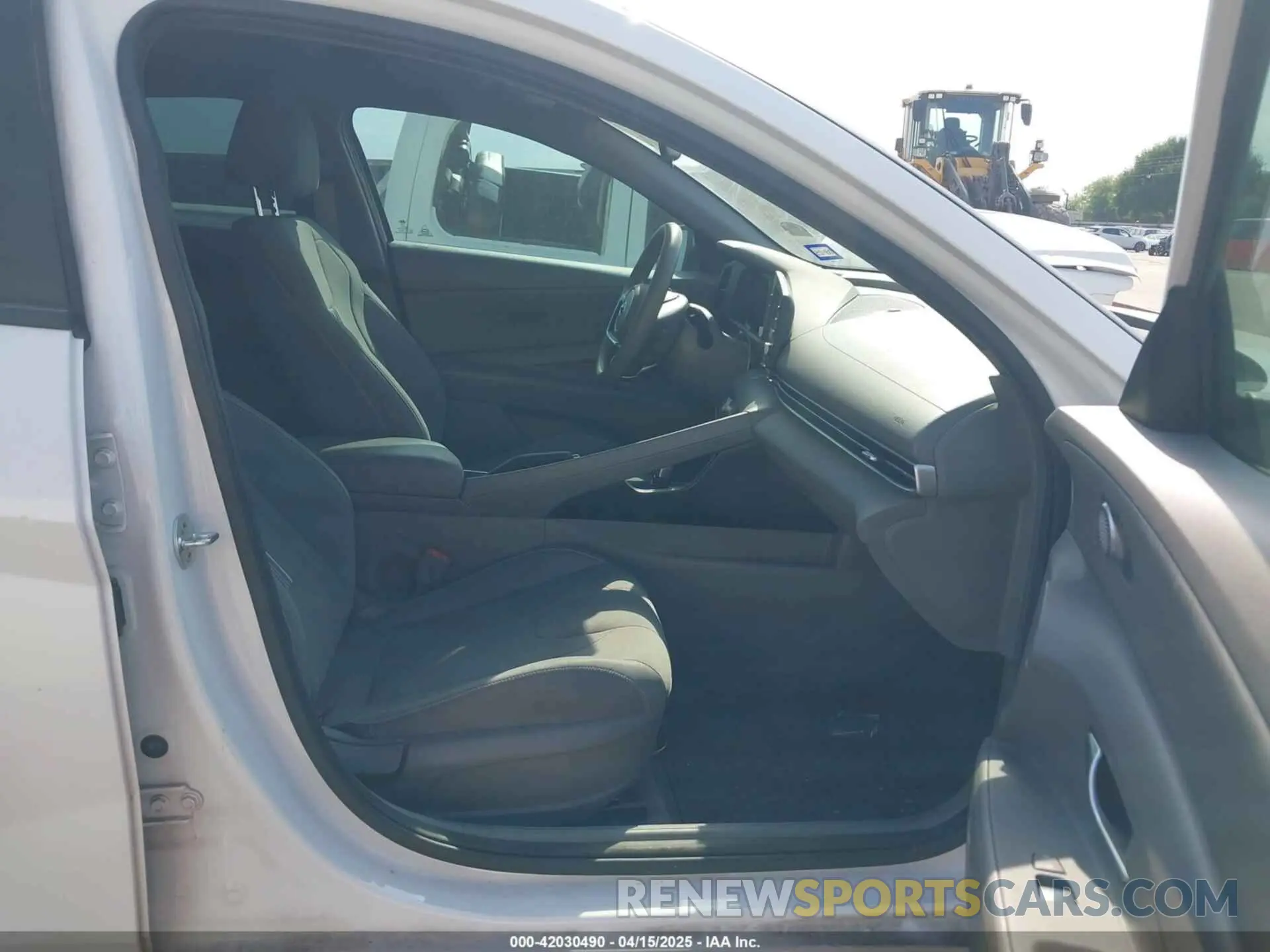 5 fotografías del automóvil dañado 5NPLM4AG6MH052410 HYUNDAI ELANTRA 2021