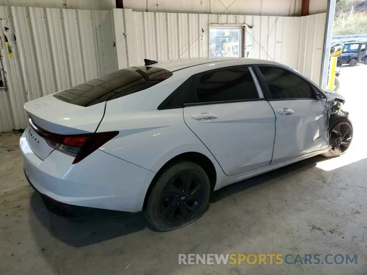 3 fotografías del automóvil dañado 5NPLM4AG7MH037334 HYUNDAI ELANTRA 2021