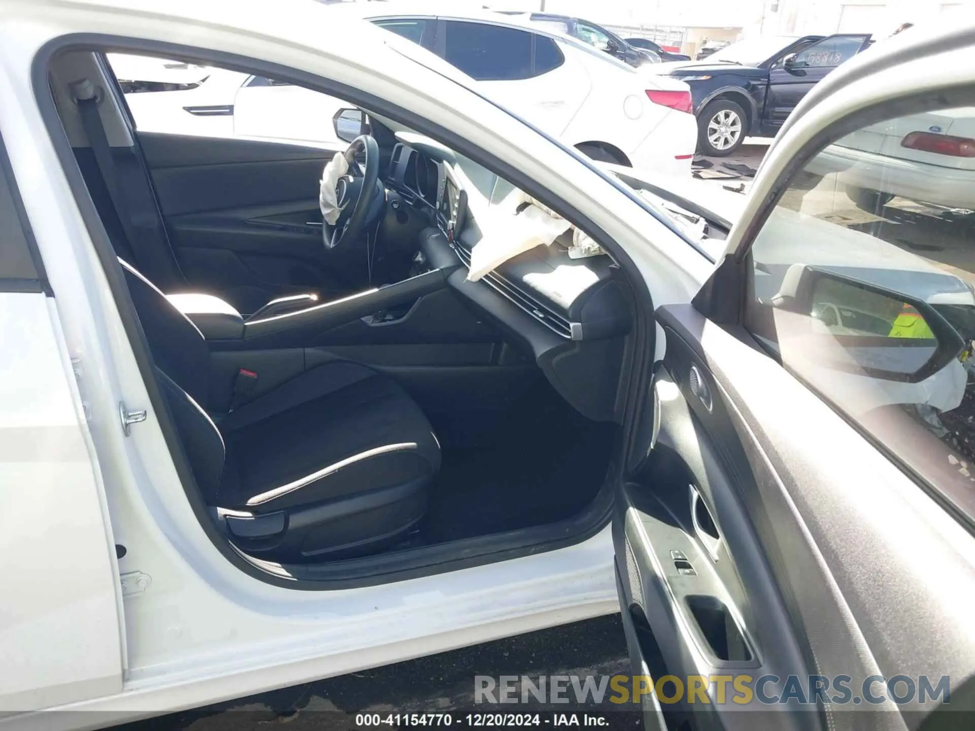 5 fotografías del automóvil dañado 5NPLM4AG8MH001152 HYUNDAI ELANTRA 2021