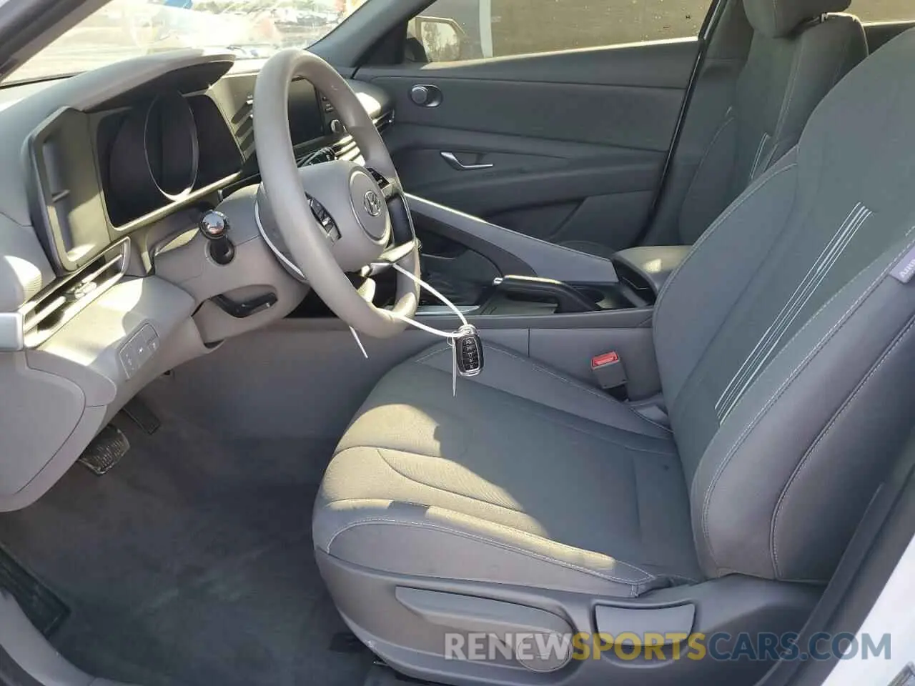 7 fotografías del automóvil dañado 5NPLM4AG8MH021997 HYUNDAI ELANTRA 2021
