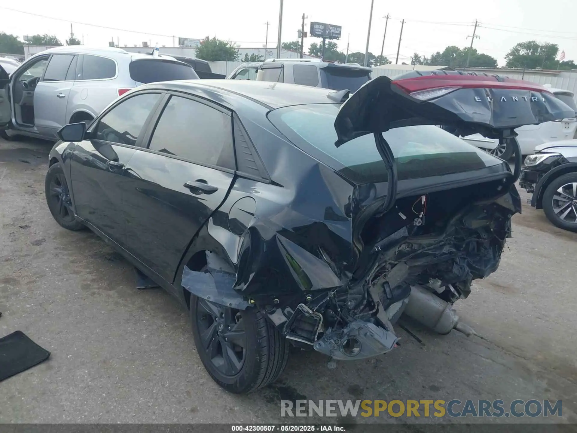 3 fotografías del automóvil dañado 5NPLM4AG8MH027833 HYUNDAI ELANTRA 2021