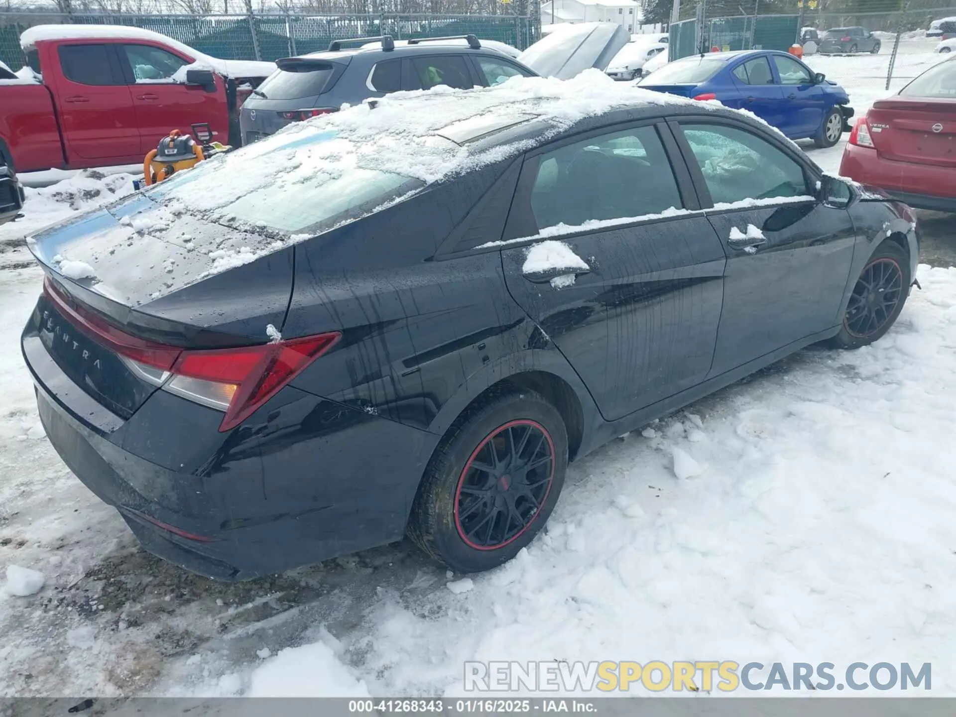 4 fotografías del automóvil dañado 5NPLM4AG9MH003332 HYUNDAI ELANTRA 2021