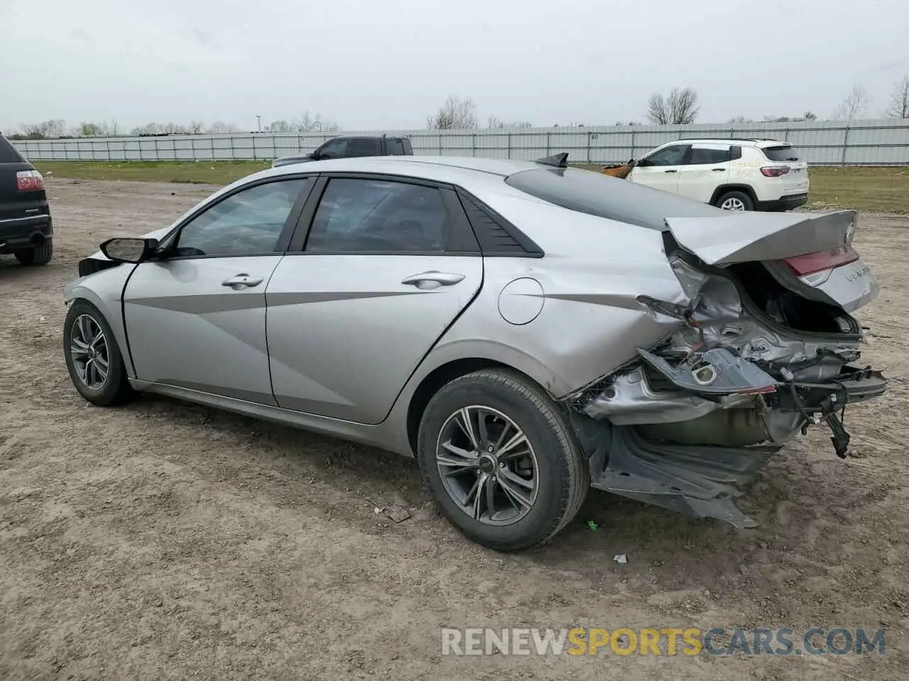 2 fotografías del automóvil dañado 5NPLM4AG9MH023192 HYUNDAI ELANTRA 2021