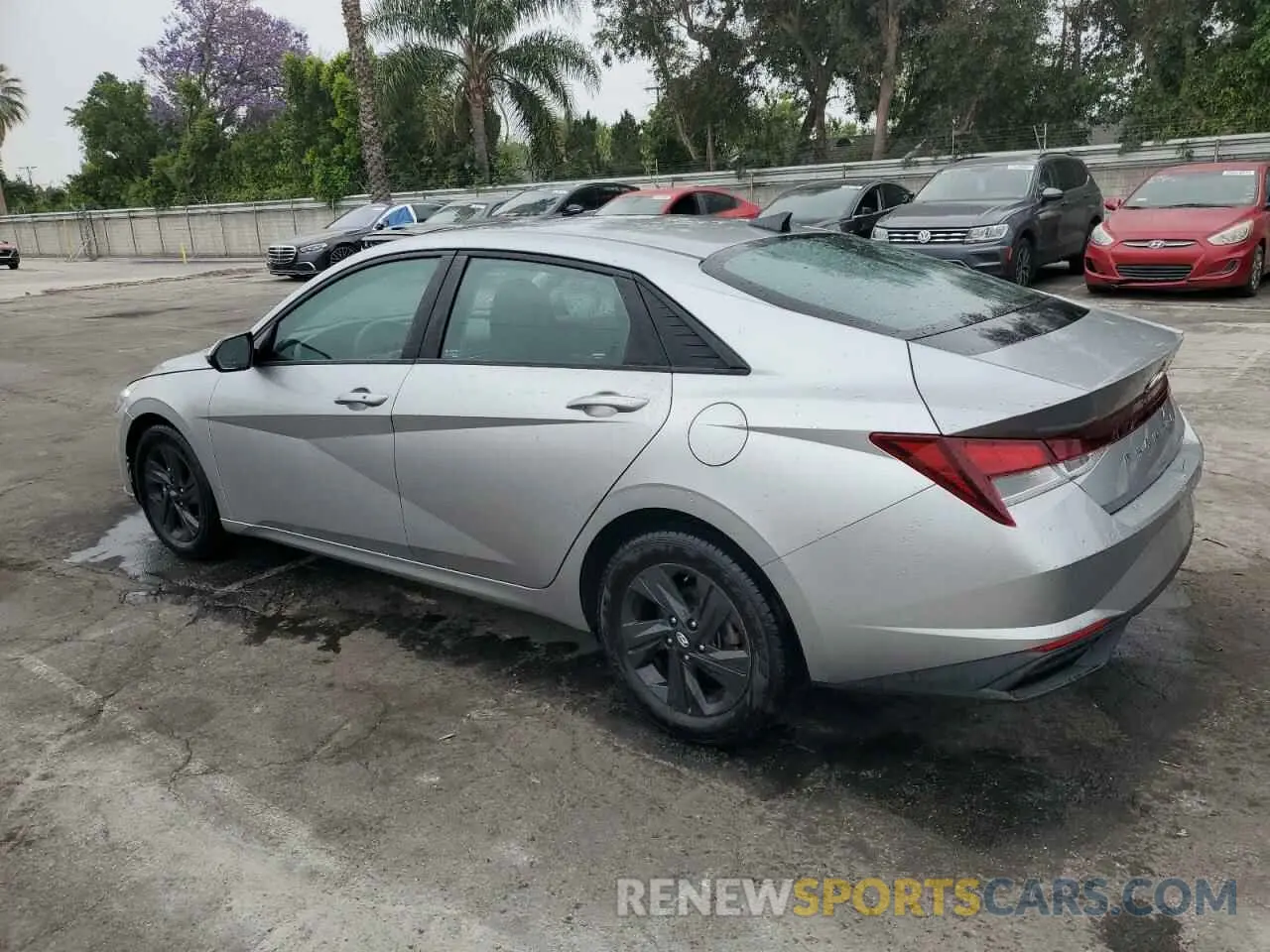 2 fotografías del automóvil dañado 5NPLM4AG9MH037044 HYUNDAI ELANTRA 2021