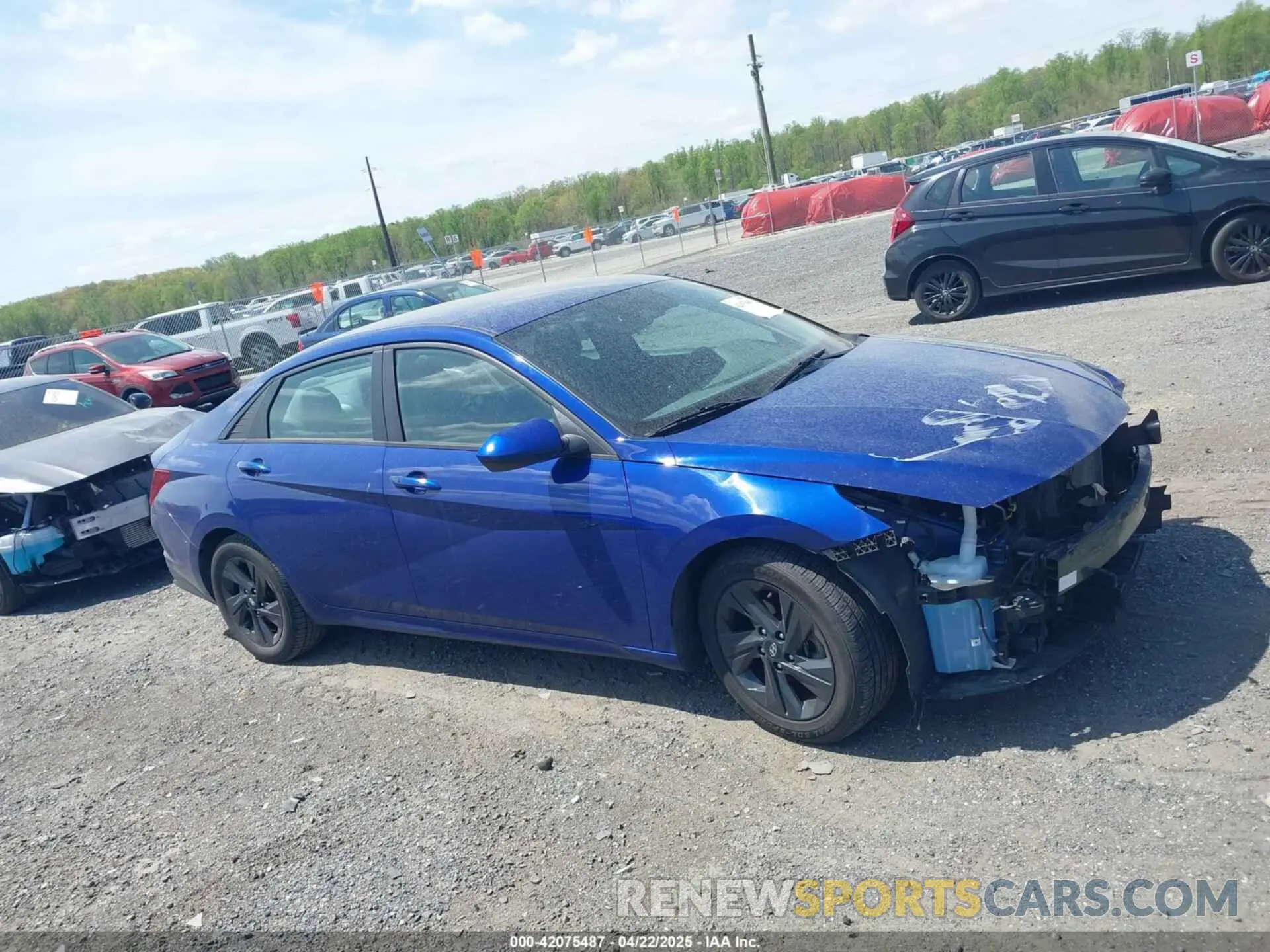 13 fotografías del automóvil dañado 5NPLM4AGXMH011858 HYUNDAI ELANTRA 2021