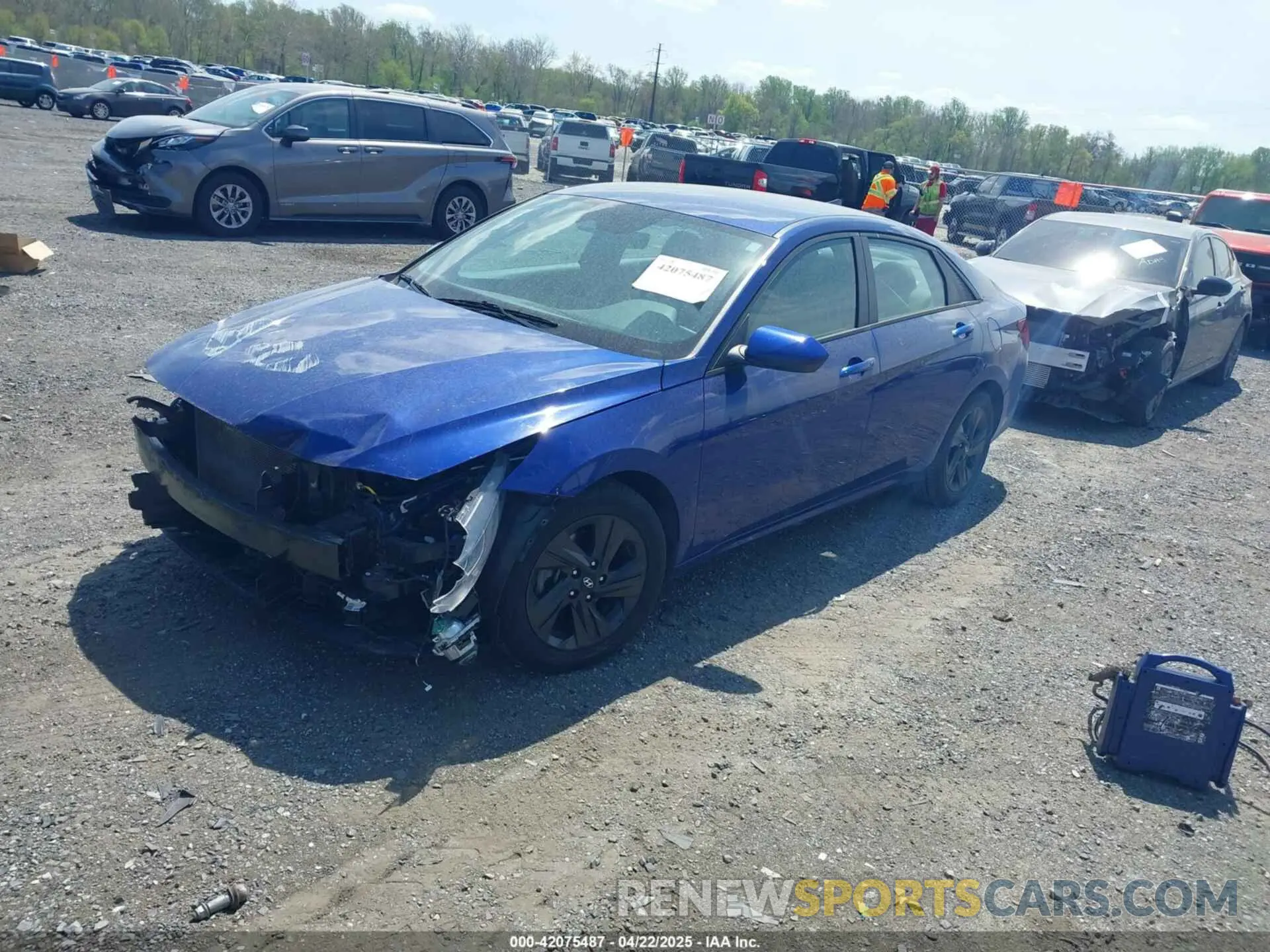 2 fotografías del automóvil dañado 5NPLM4AGXMH011858 HYUNDAI ELANTRA 2021