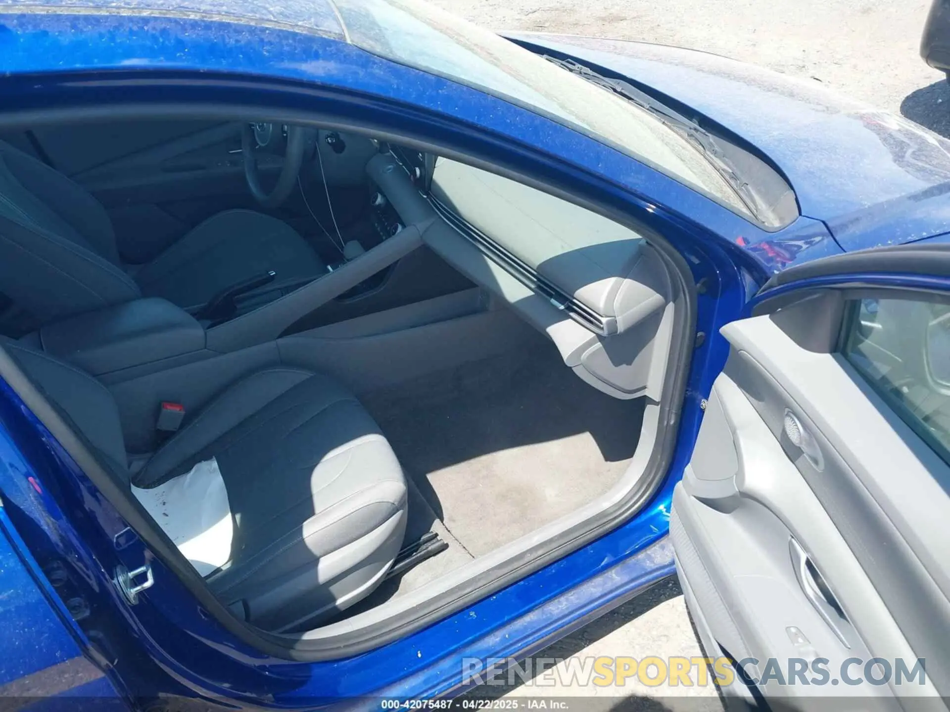 5 fotografías del automóvil dañado 5NPLM4AGXMH011858 HYUNDAI ELANTRA 2021