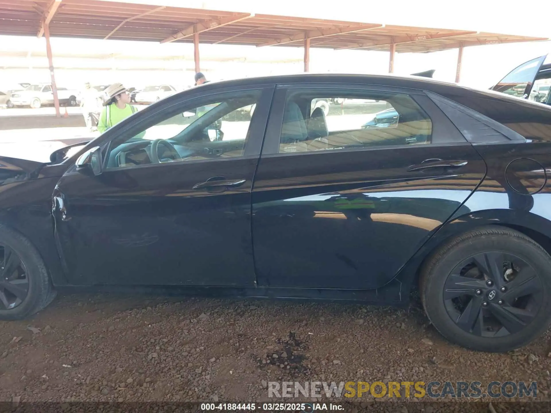 14 fotografías del automóvil dañado 5NPLM4AGXMH031334 HYUNDAI ELANTRA 2021