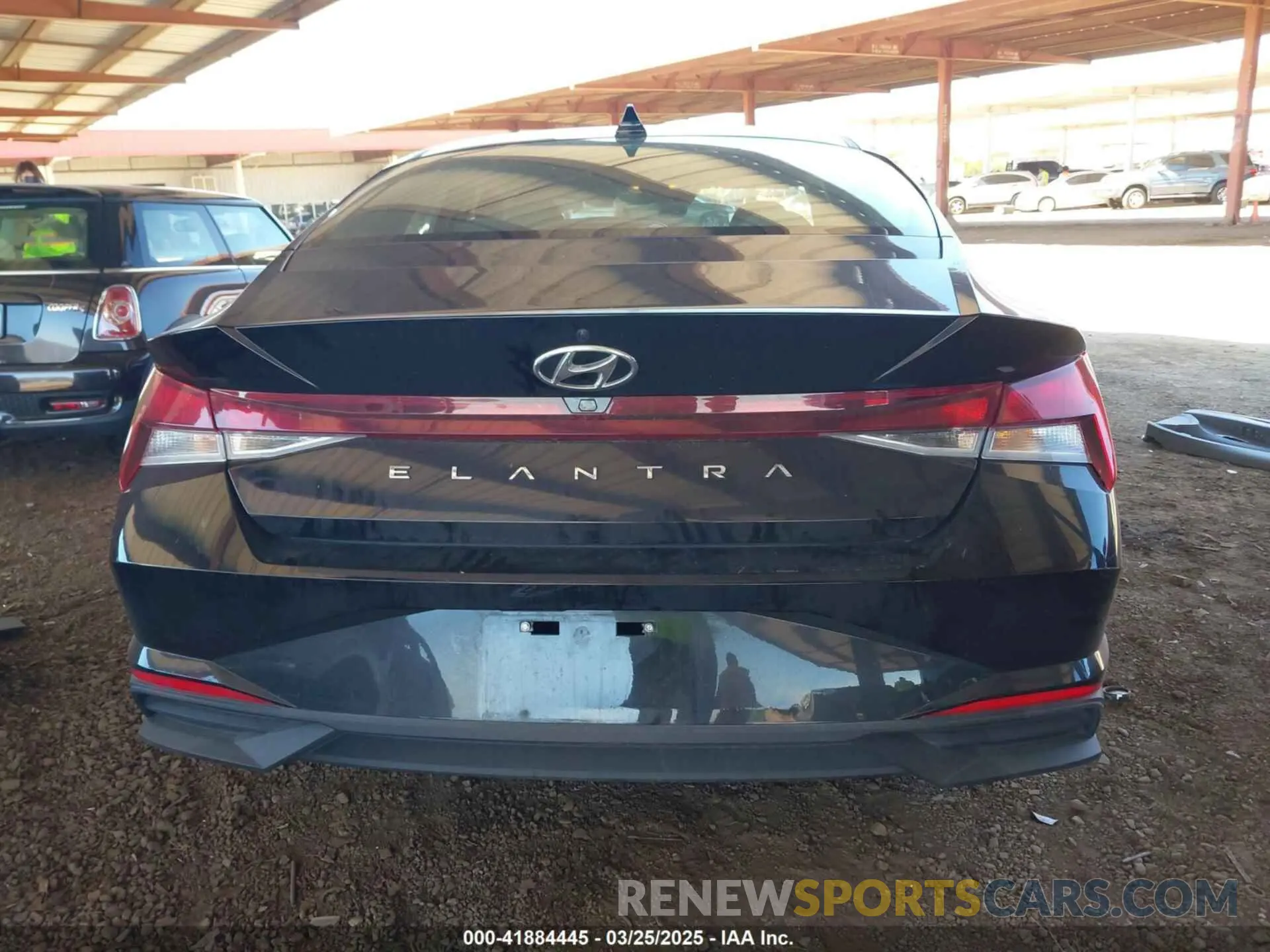 16 fotografías del automóvil dañado 5NPLM4AGXMH031334 HYUNDAI ELANTRA 2021