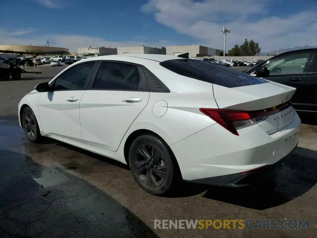 2 fotografías del automóvil dañado 5NPLM4AGXMH038834 HYUNDAI ELANTRA 2021