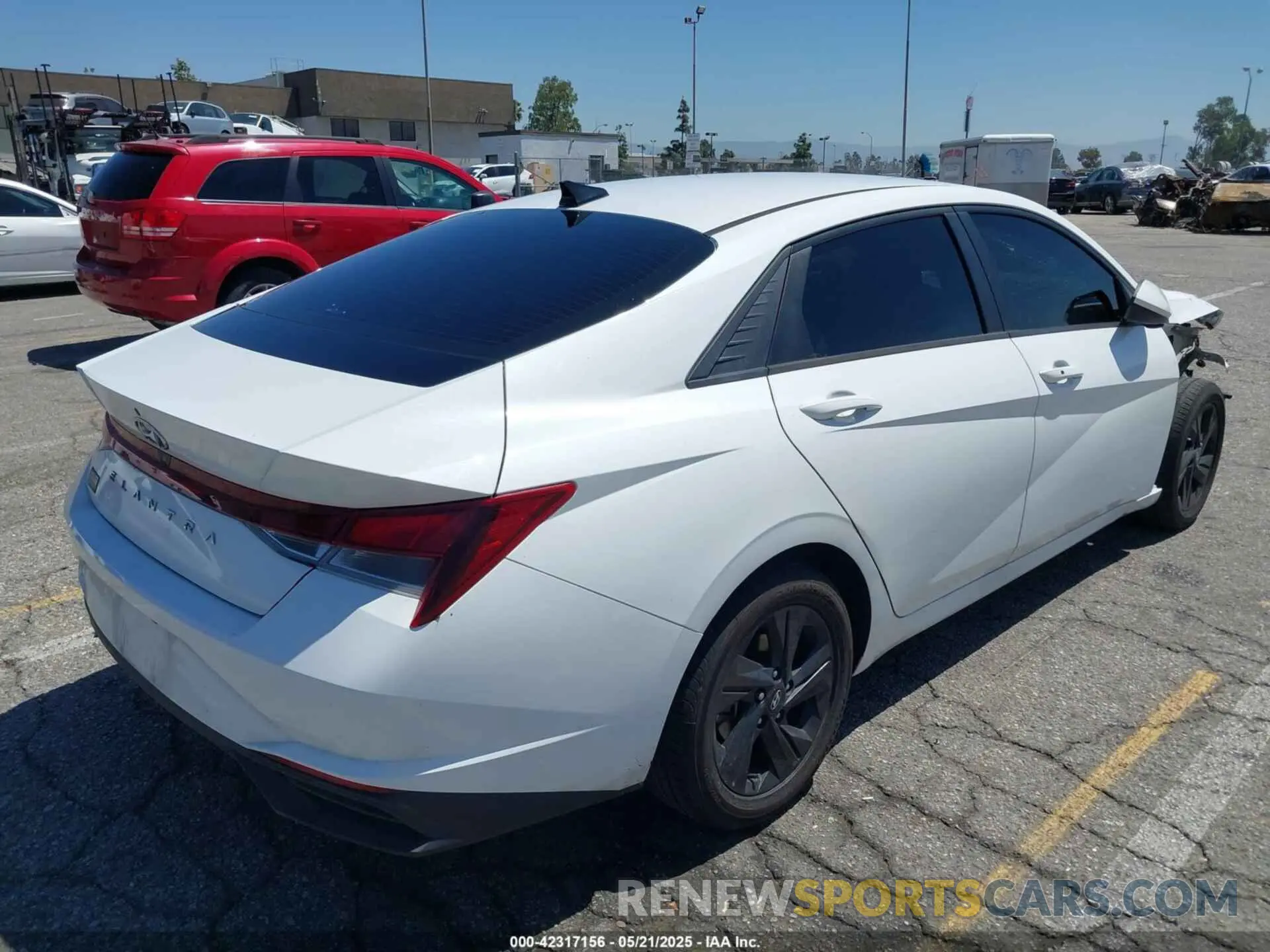 4 fotografías del automóvil dañado 5NPLM4AGXMH051177 HYUNDAI ELANTRA 2021