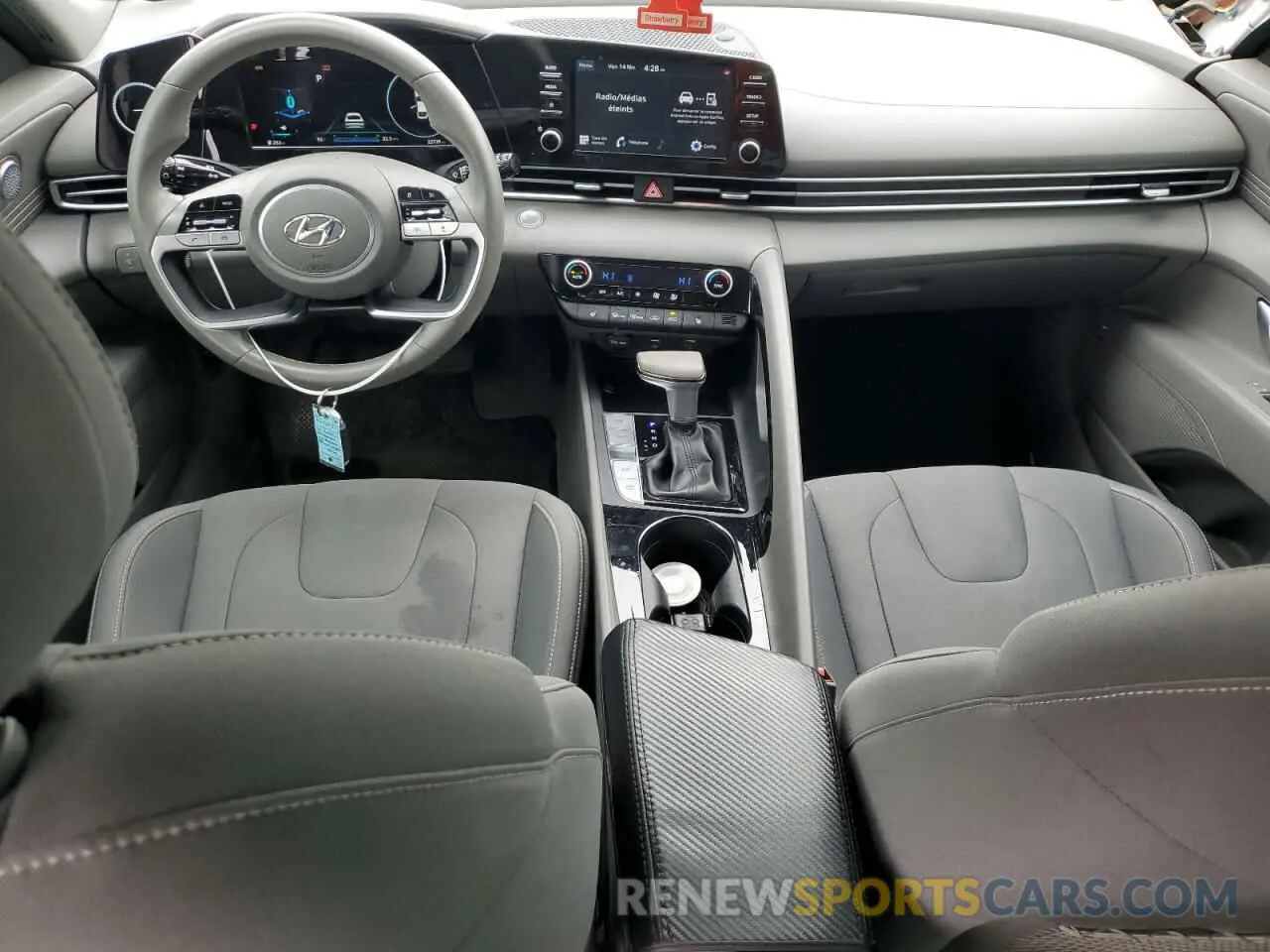 8 fotografías del automóvil dañado 5NPLN4AG0MH012711 HYUNDAI ELANTRA 2021