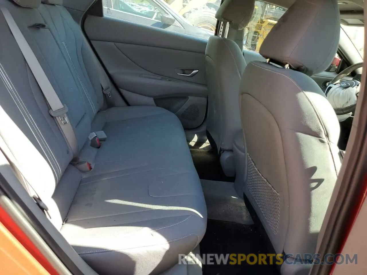 10 fotografías del automóvil dañado 5NPLN4AG1MH022714 HYUNDAI ELANTRA 2021