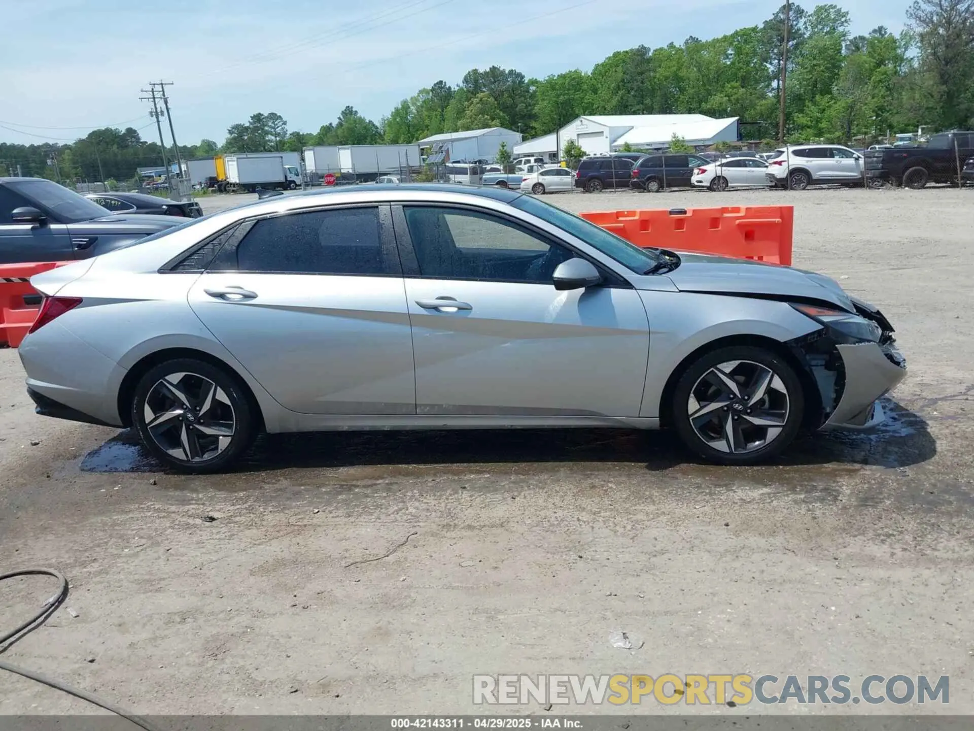 13 fotografías del automóvil dañado 5NPLN4AG1MH043336 HYUNDAI ELANTRA 2021