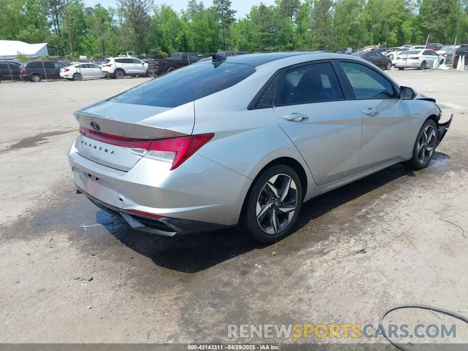 4 fotografías del automóvil dañado 5NPLN4AG1MH043336 HYUNDAI ELANTRA 2021