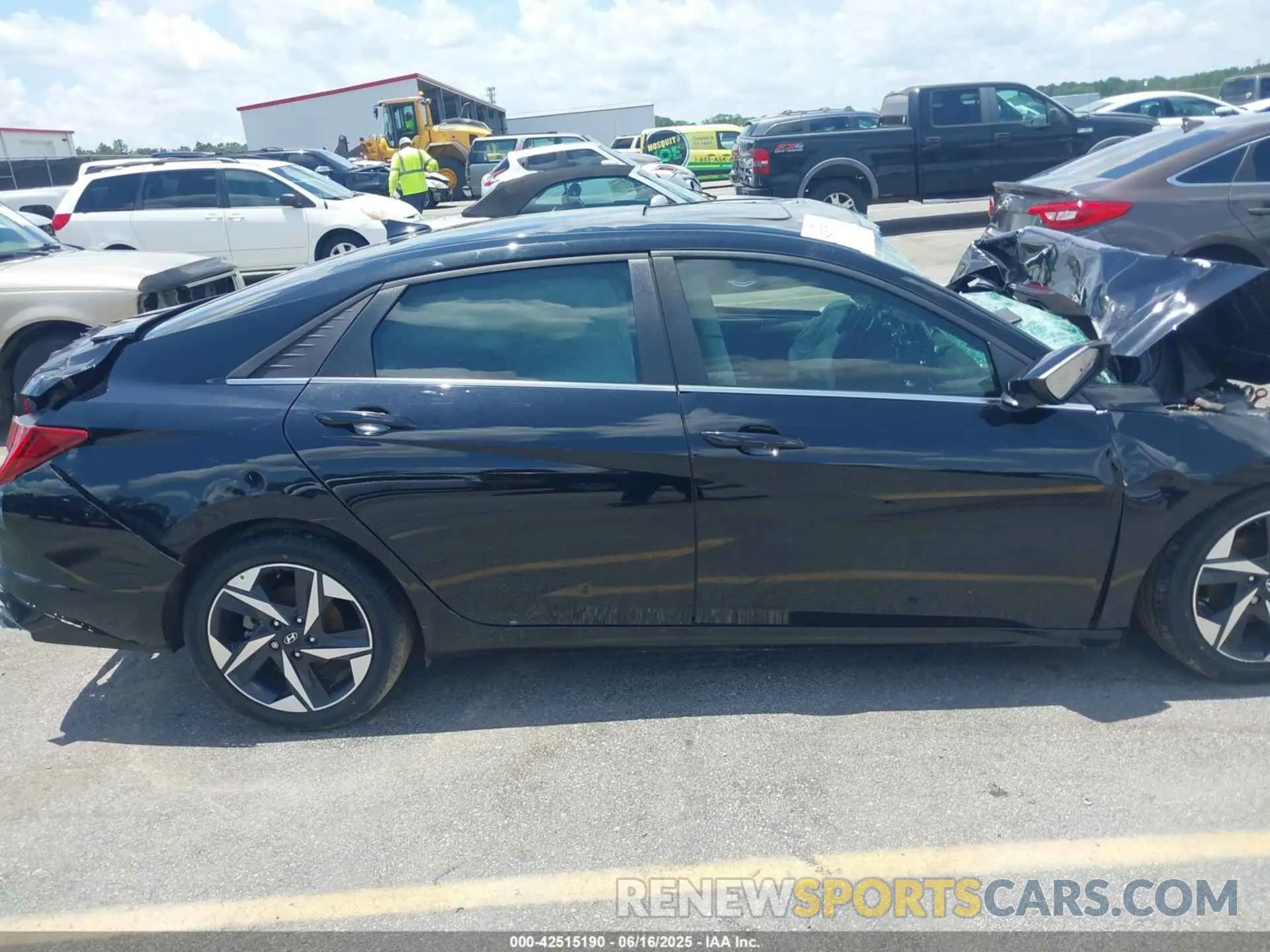 13 fotografías del automóvil dañado 5NPLN4AG3MH017045 HYUNDAI ELANTRA 2021