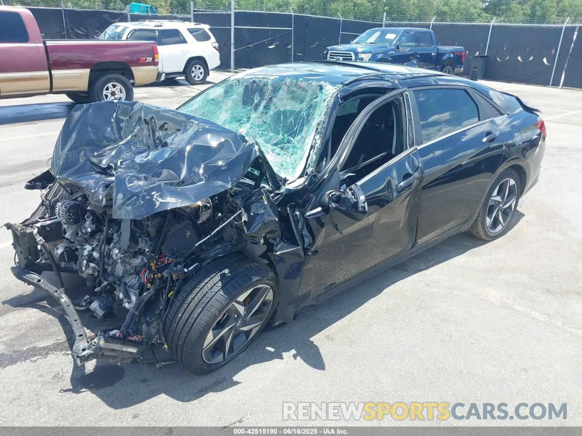2 fotografías del automóvil dañado 5NPLN4AG3MH017045 HYUNDAI ELANTRA 2021