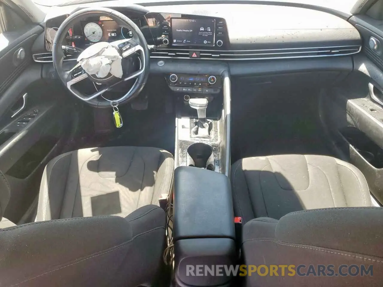 8 fotografías del automóvil dañado 5NPLN4AG6MH027259 HYUNDAI ELANTRA 2021